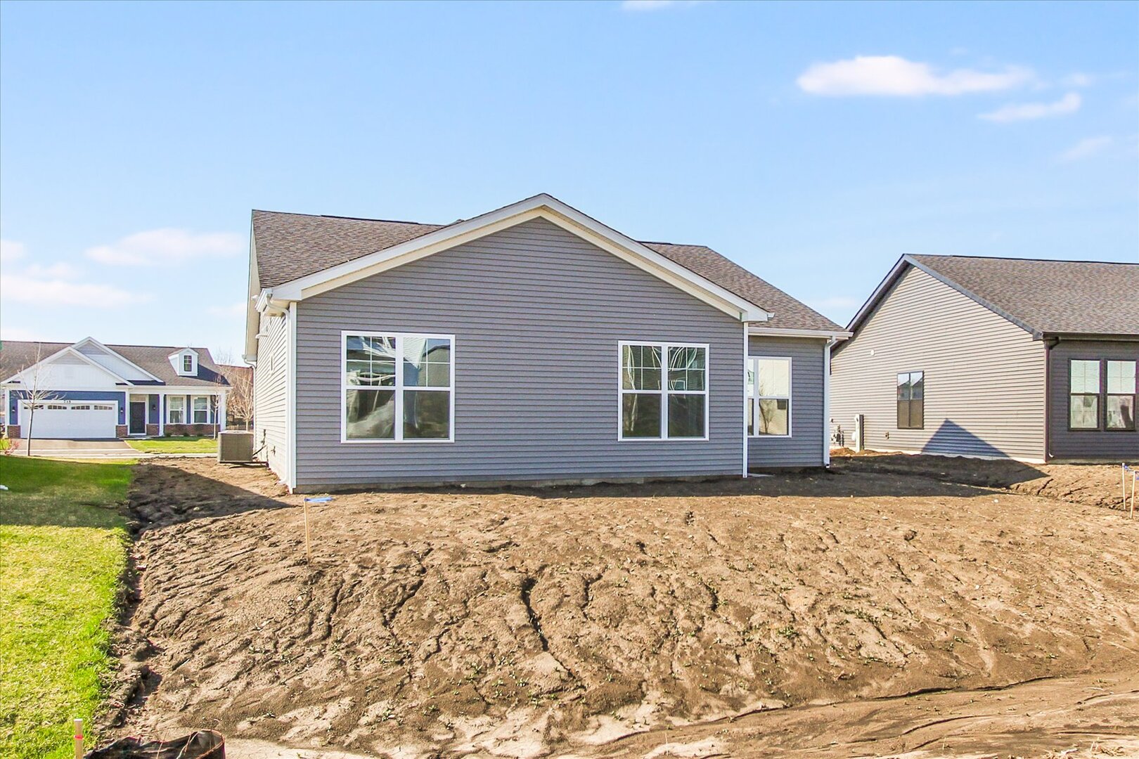 734 Alberta Avenue, Oswego, IL 60543