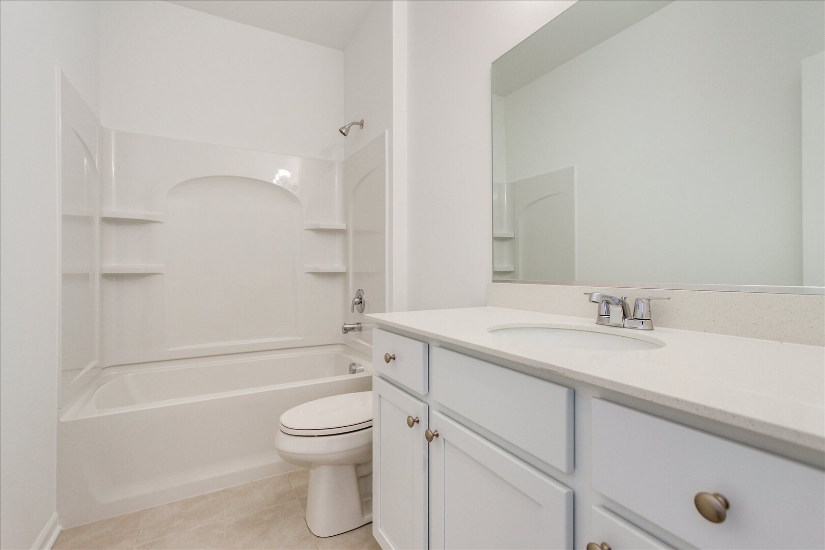 734 Alberta Avenue, Oswego, IL 60543