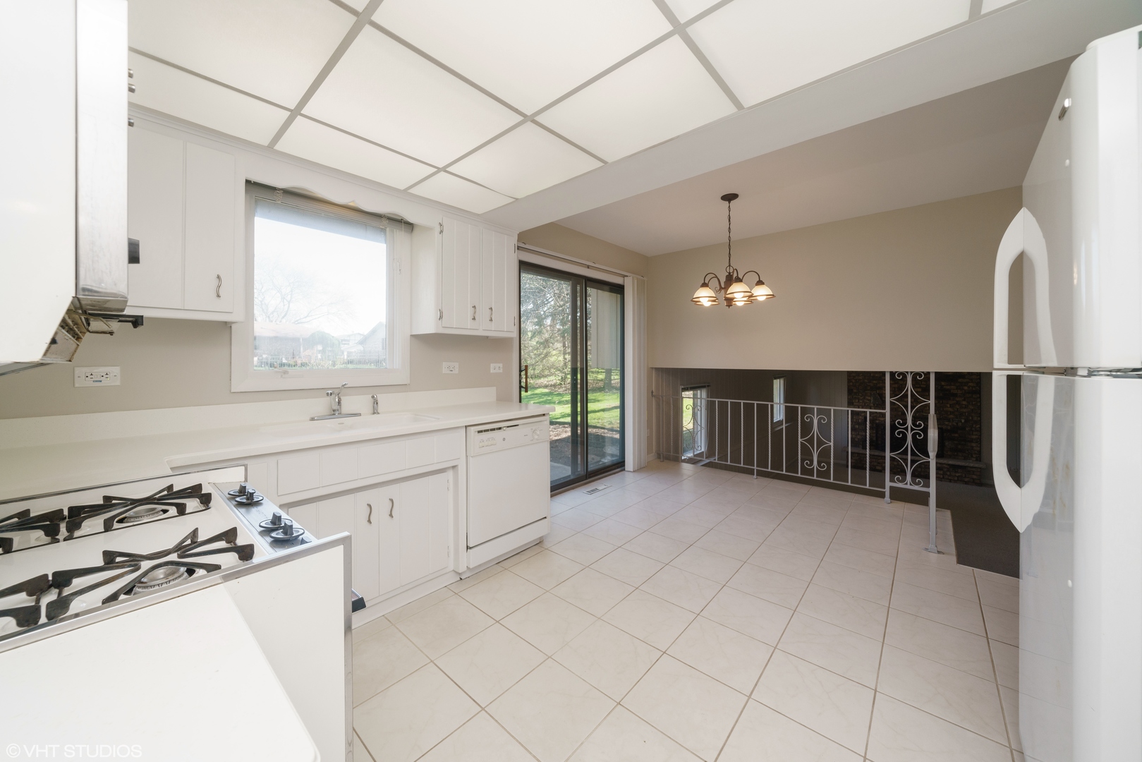 16W700 Fern Street, Willowbrook, IL 60527