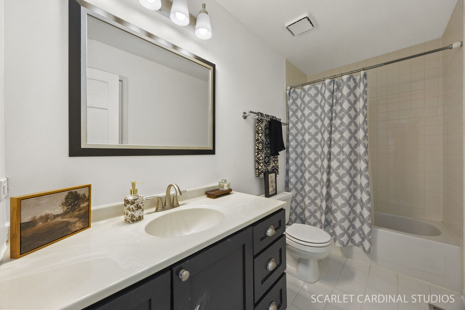 528 Pershing Avenue #G, Glen Ellyn, IL 60137