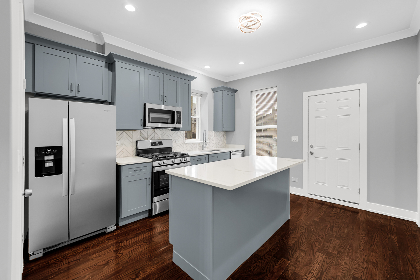 7844 S Emerald Avenue, Chicago, IL 60620