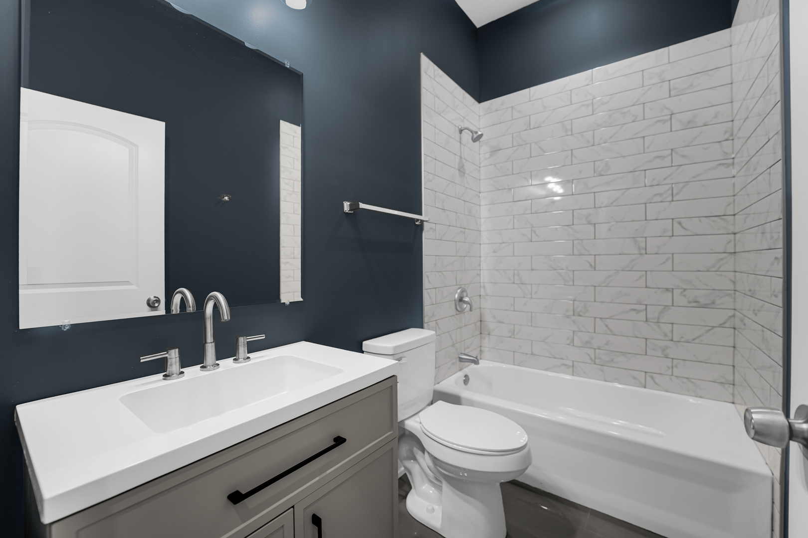 7844 S Emerald Avenue, Chicago, IL 60620