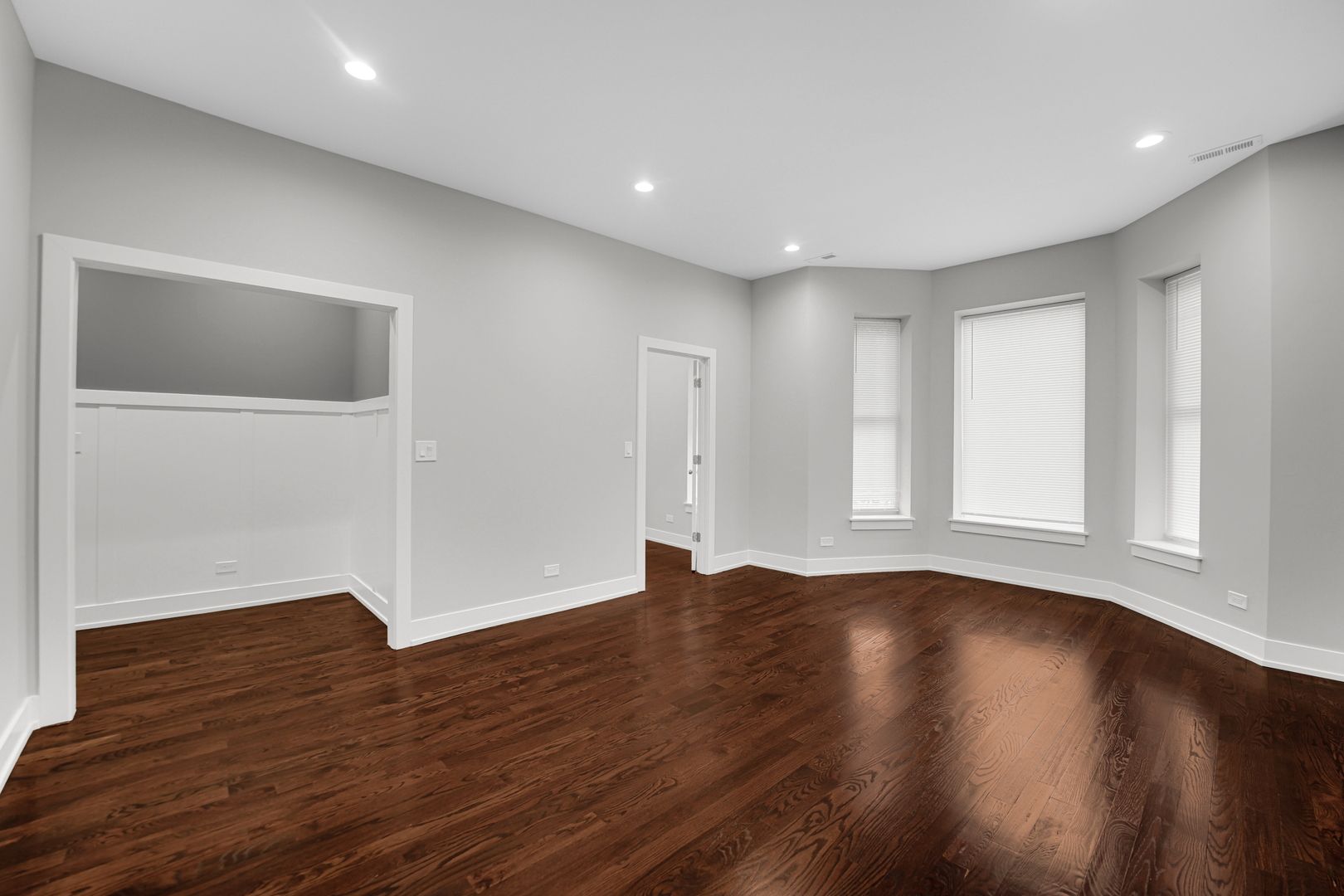 7844 S Emerald Avenue, Chicago, IL 60620