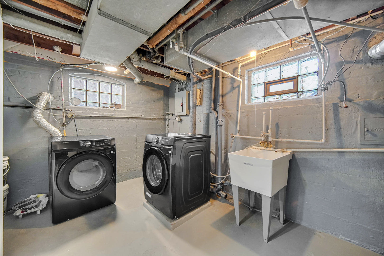 10029 S Green Street, Chicago, IL 60643