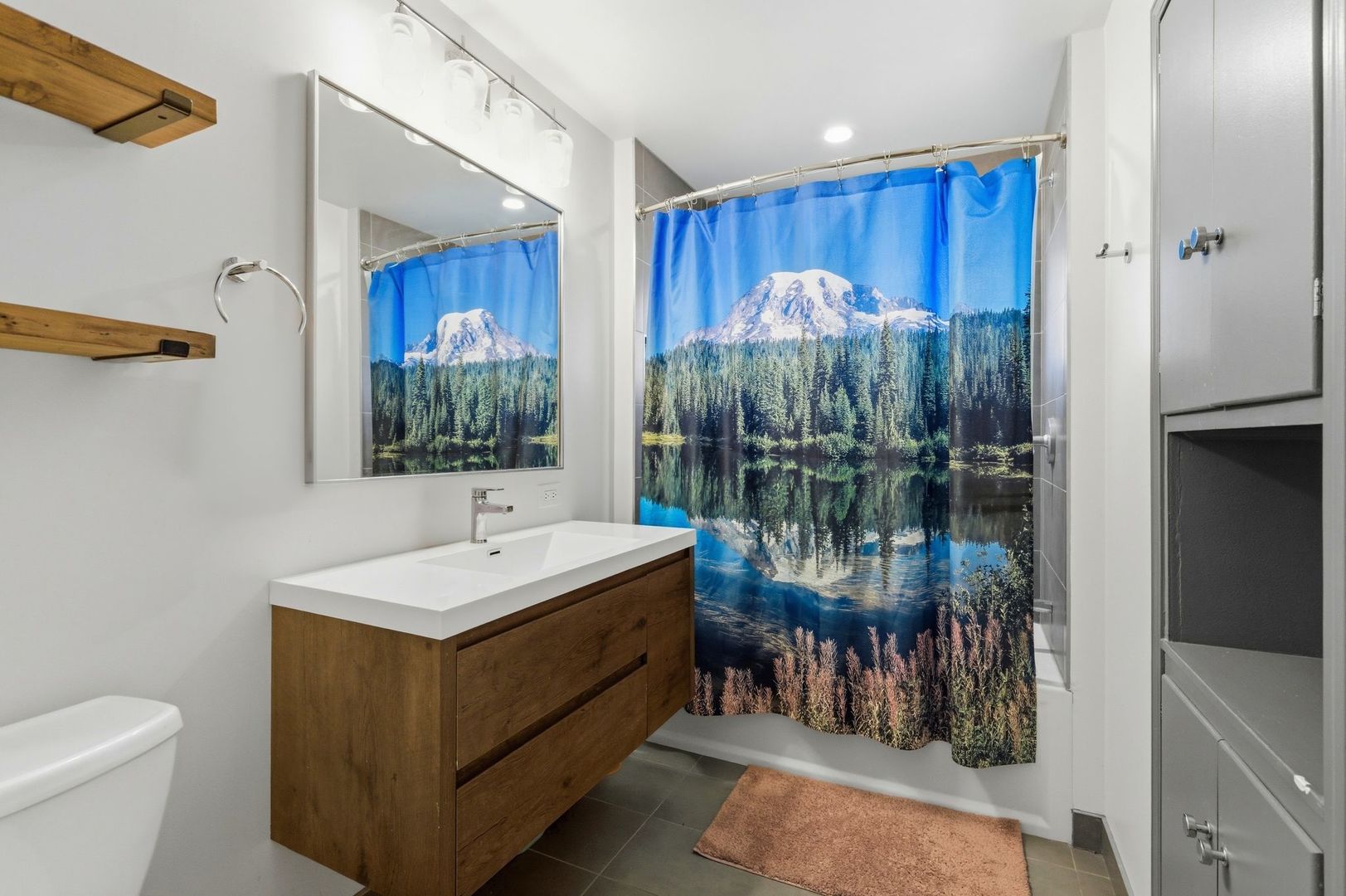 2440 183rd Street, Homewood, IL 60430