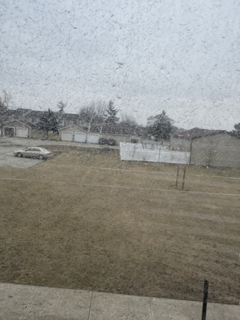 2333 Windsor Lane, Country Club Hills, IL 60478