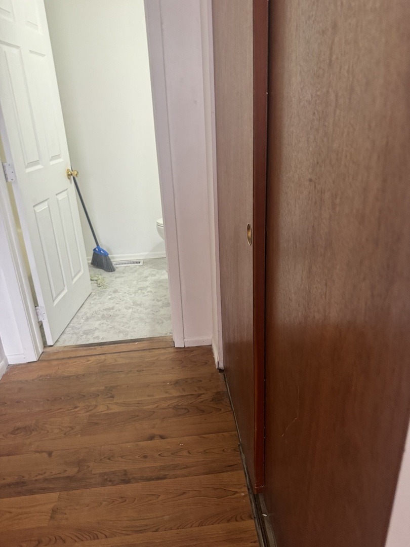 2333 Windsor Lane, Country Club Hills, IL 60478