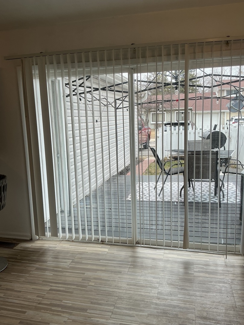 2333 Windsor Lane, Country Club Hills, IL 60478