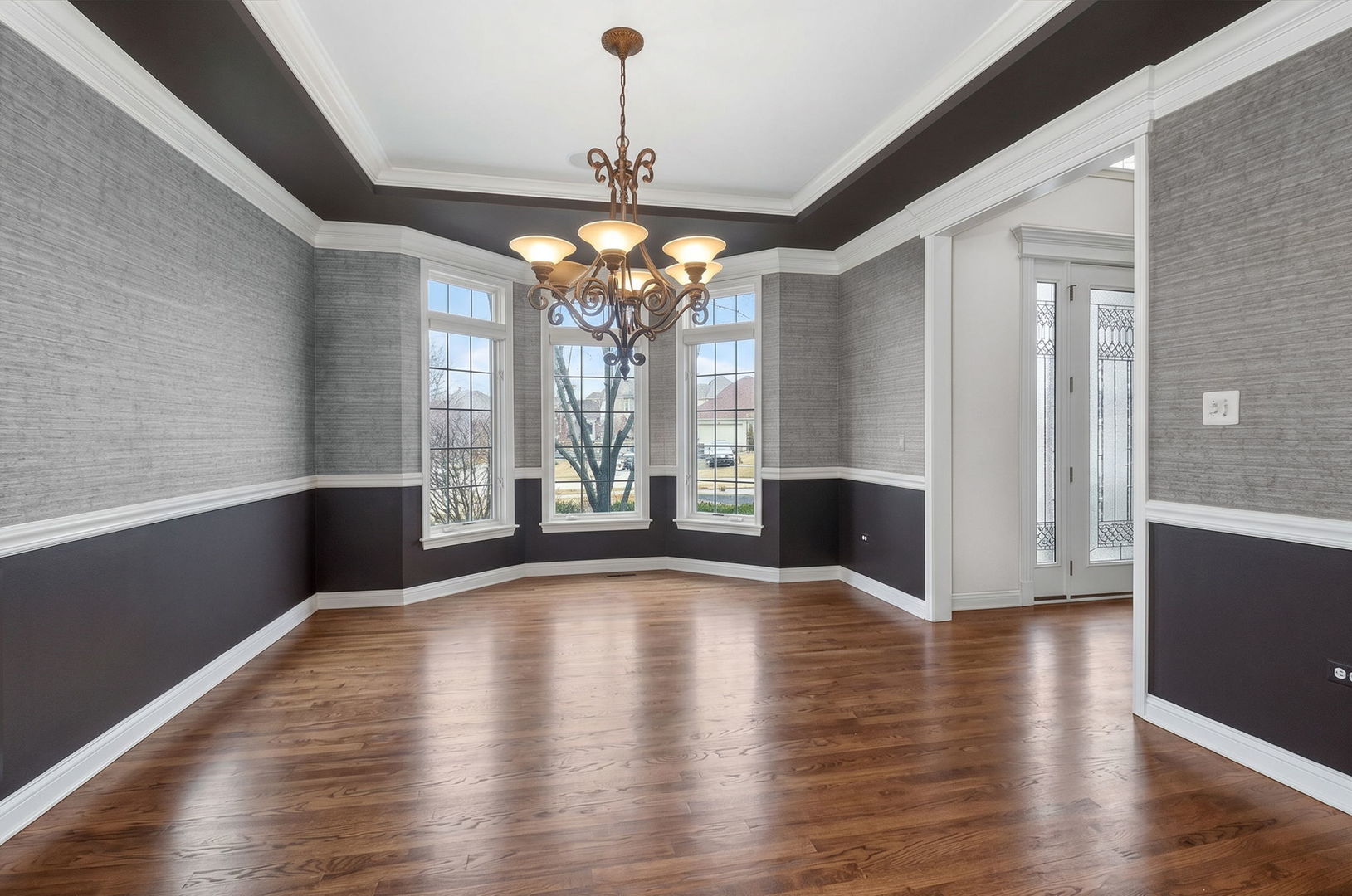 1 Crenshaw Court, Bolingbrook, IL 60490