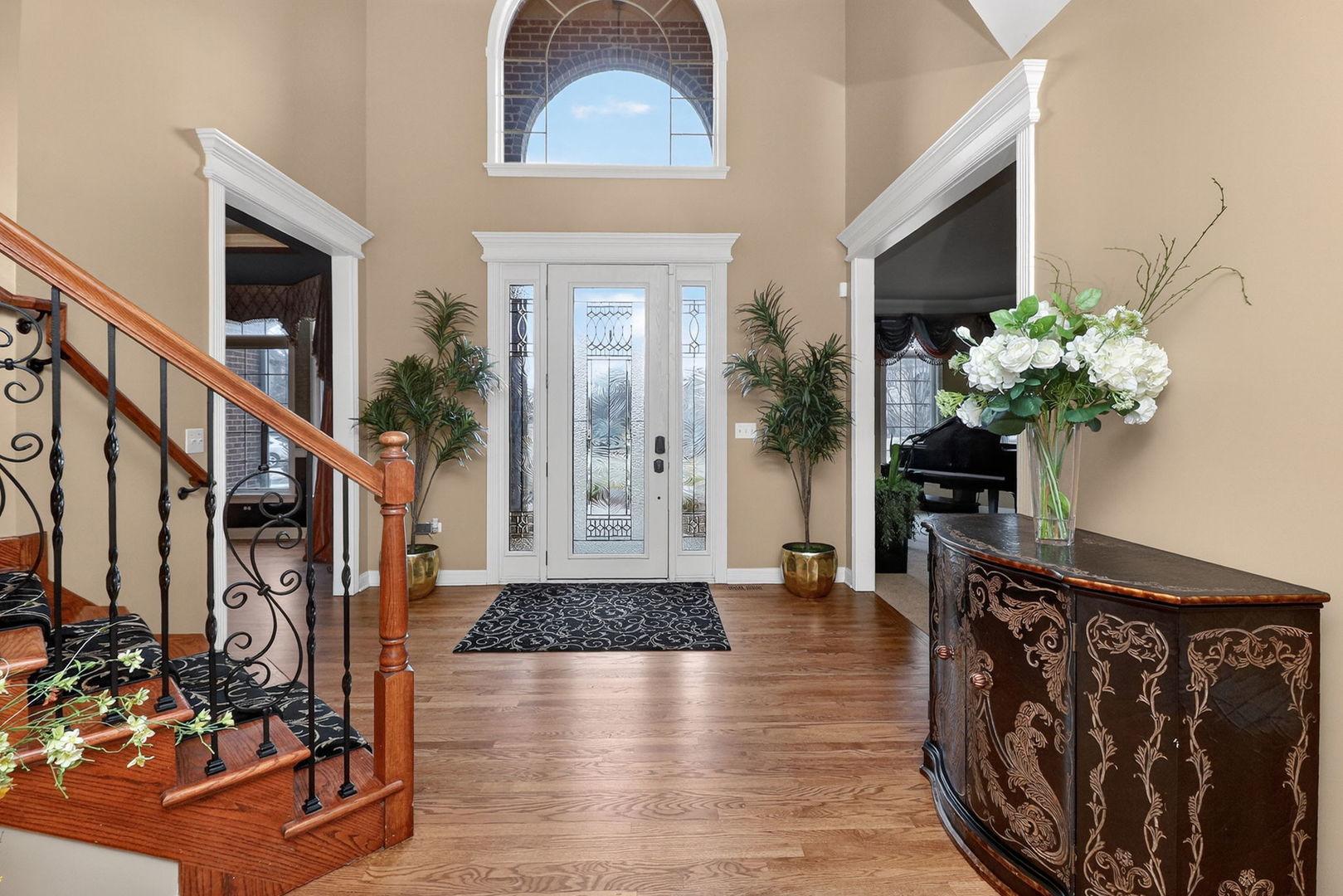 1 Crenshaw Court, Bolingbrook, IL 60490