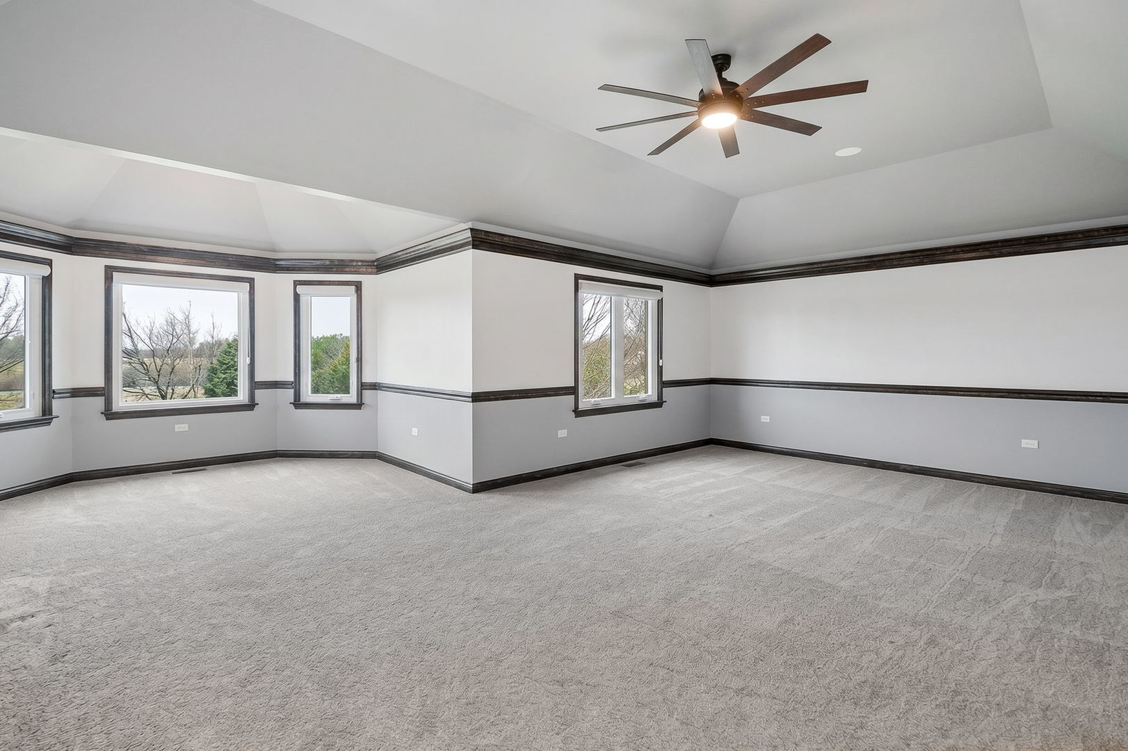 1 Crenshaw Court, Bolingbrook, IL 60490