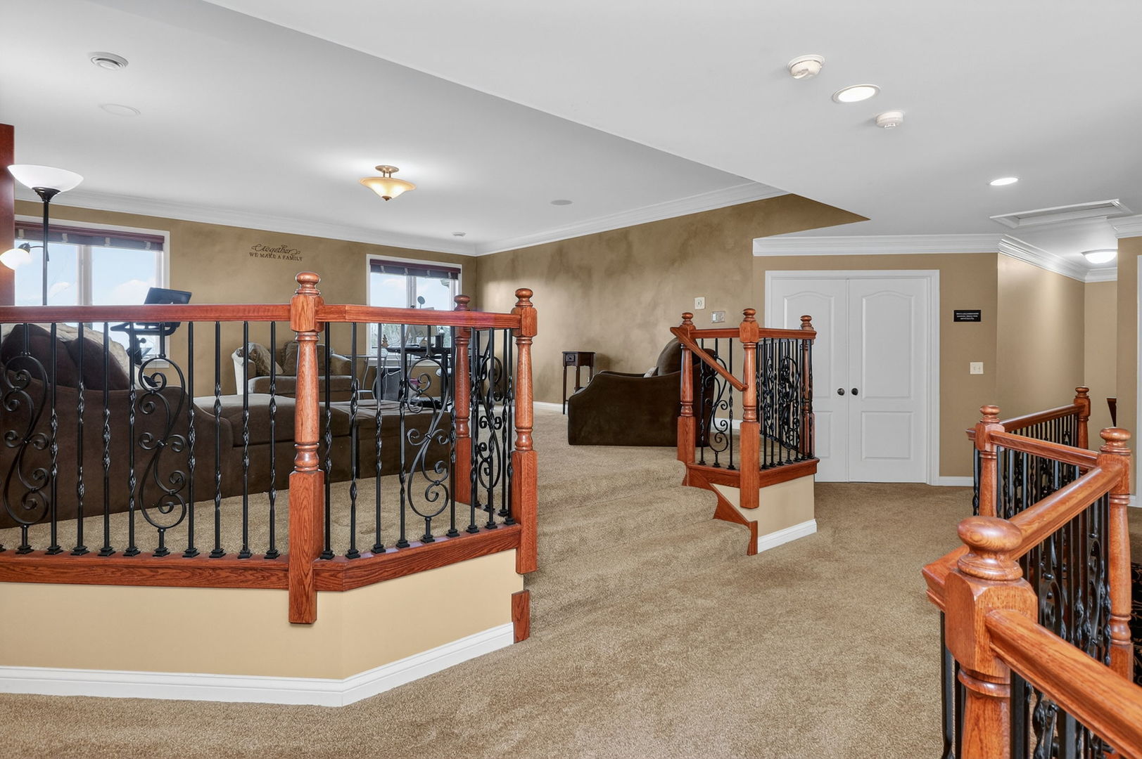 1 Crenshaw Court, Bolingbrook, IL 60490