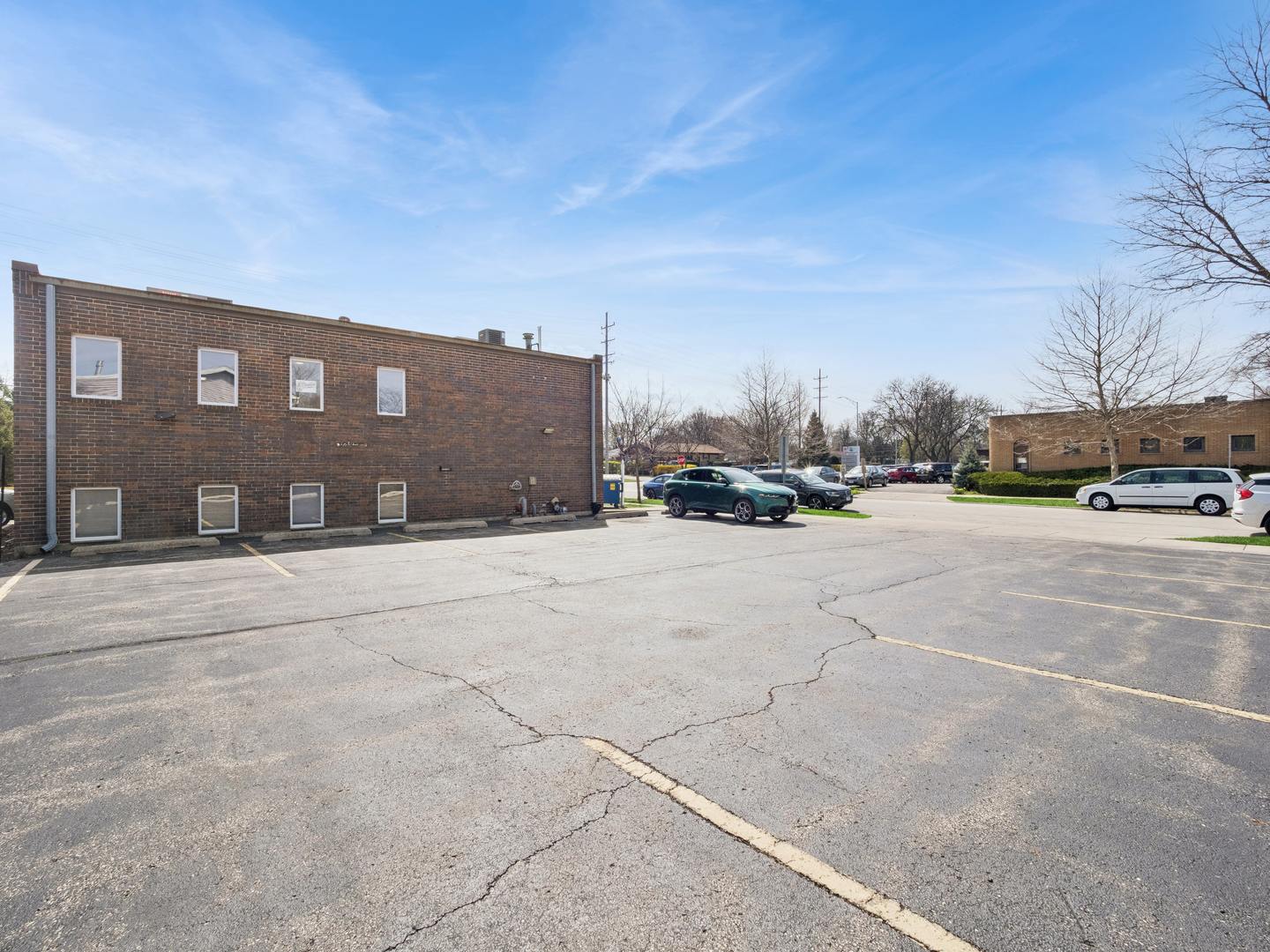 1204 E Central Road, Arlington Heights, IL 60005