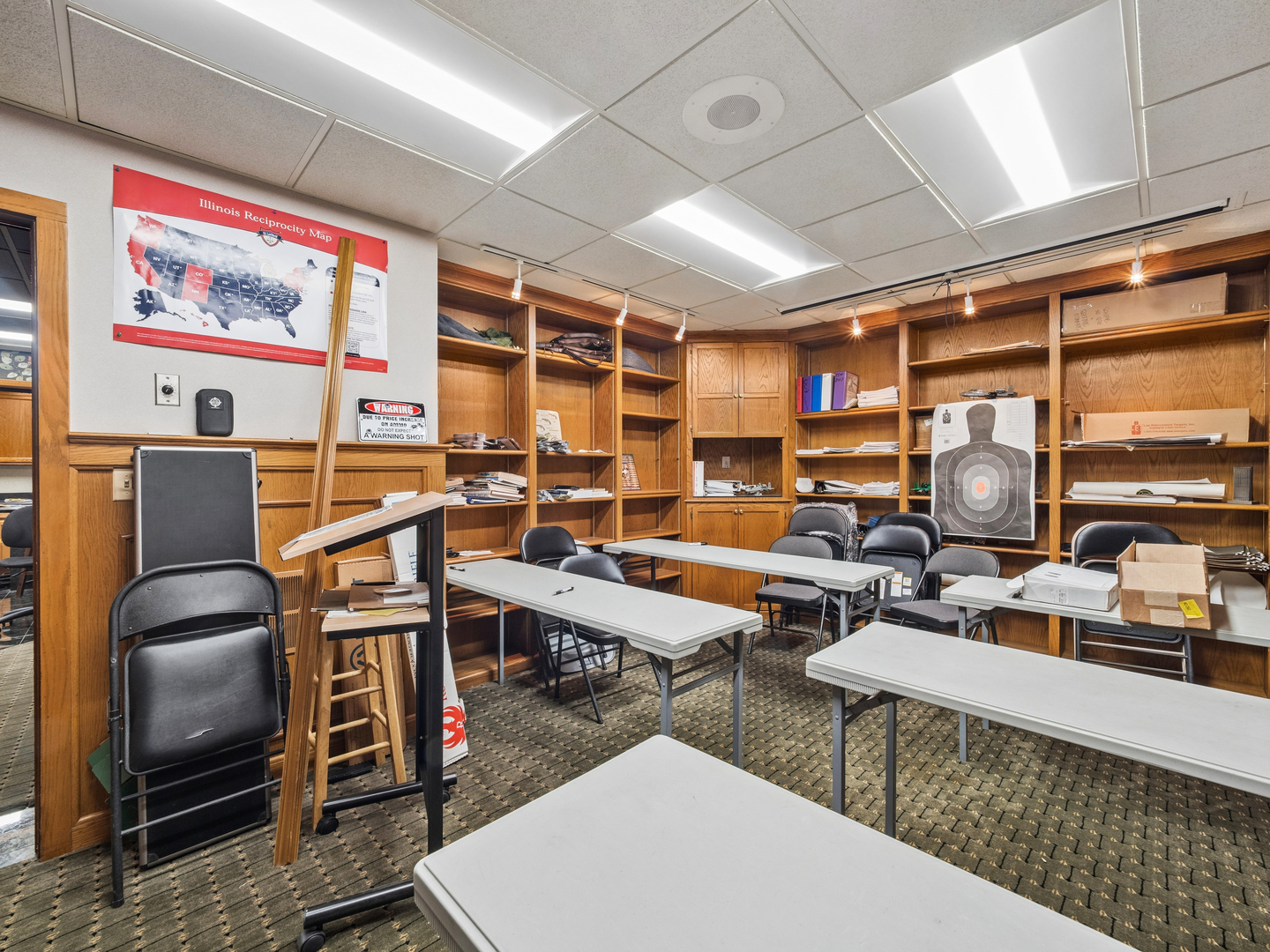 1204 E Central Road, Arlington Heights, IL 60005
