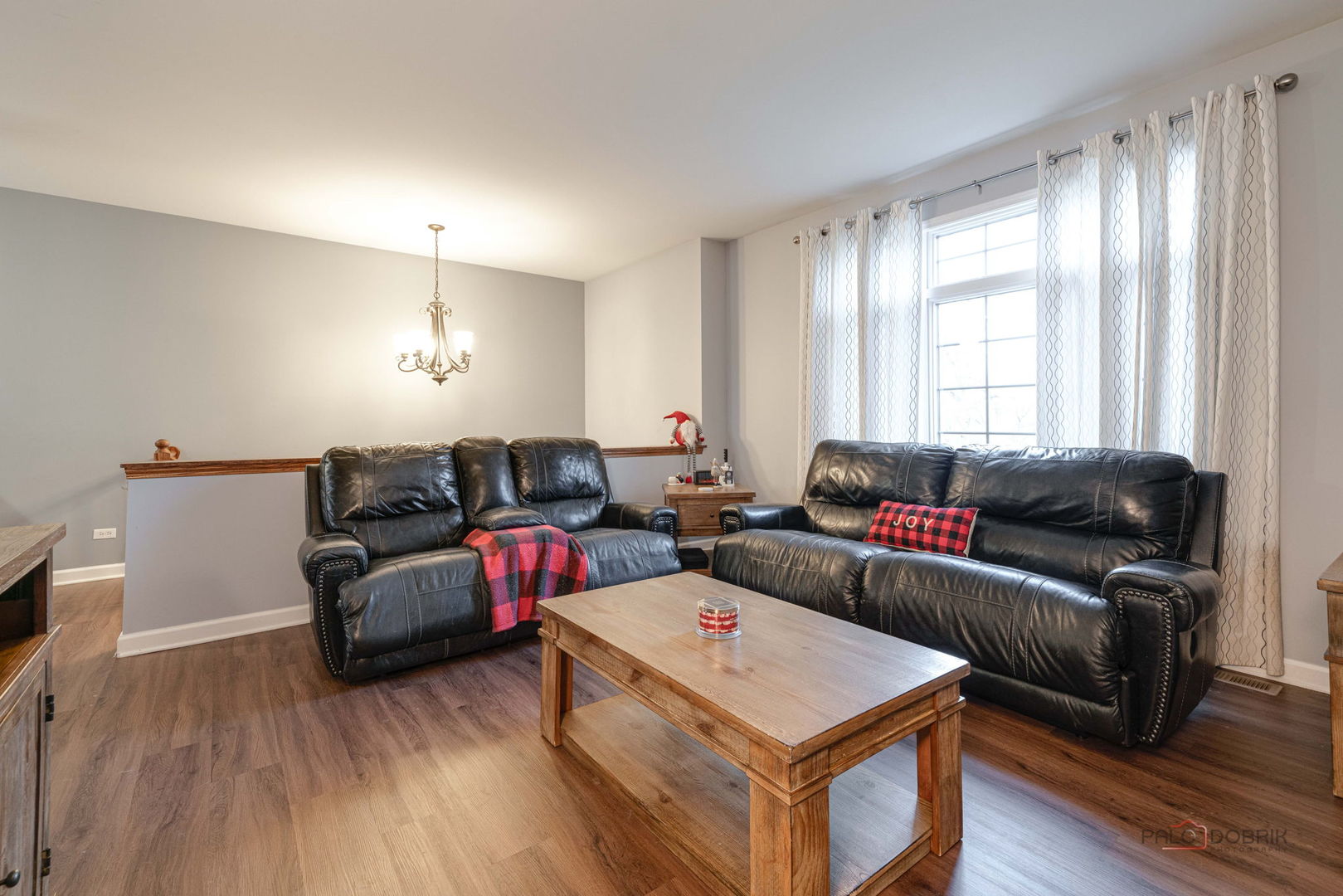 285 Regency Court Unit B Court, Wauconda, IL 60084