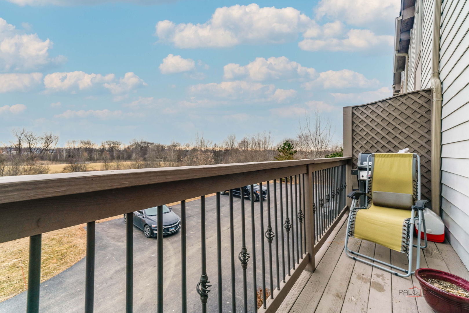 285 Regency Court Unit B Court, Wauconda, IL 60084