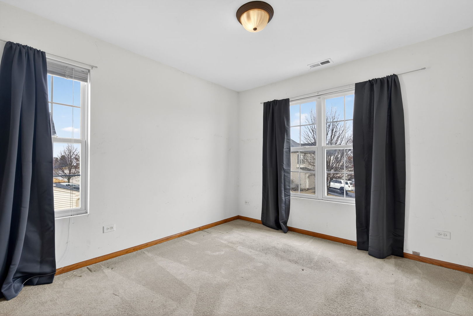 1105 Clover Drive, Minooka, IL 60447