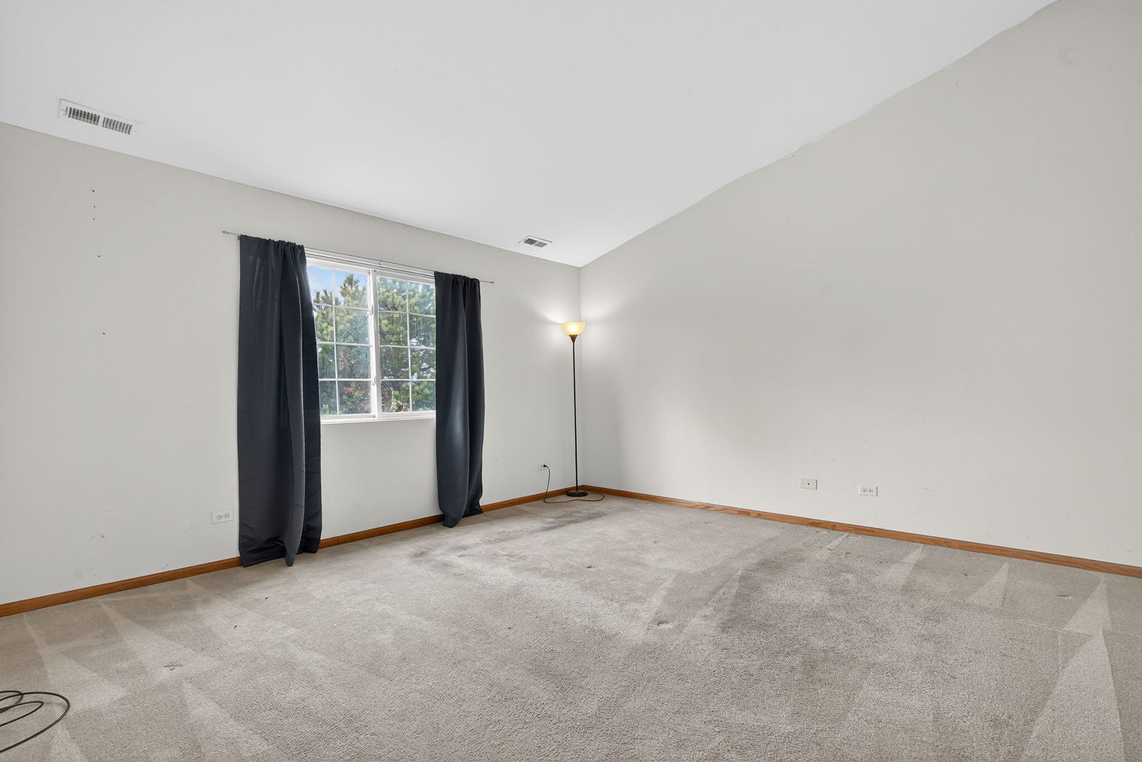 1105 Clover Drive, Minooka, IL 60447