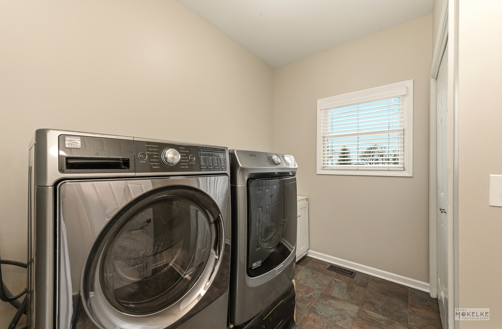 4453 E 2969th Road, Newark, IL 60541