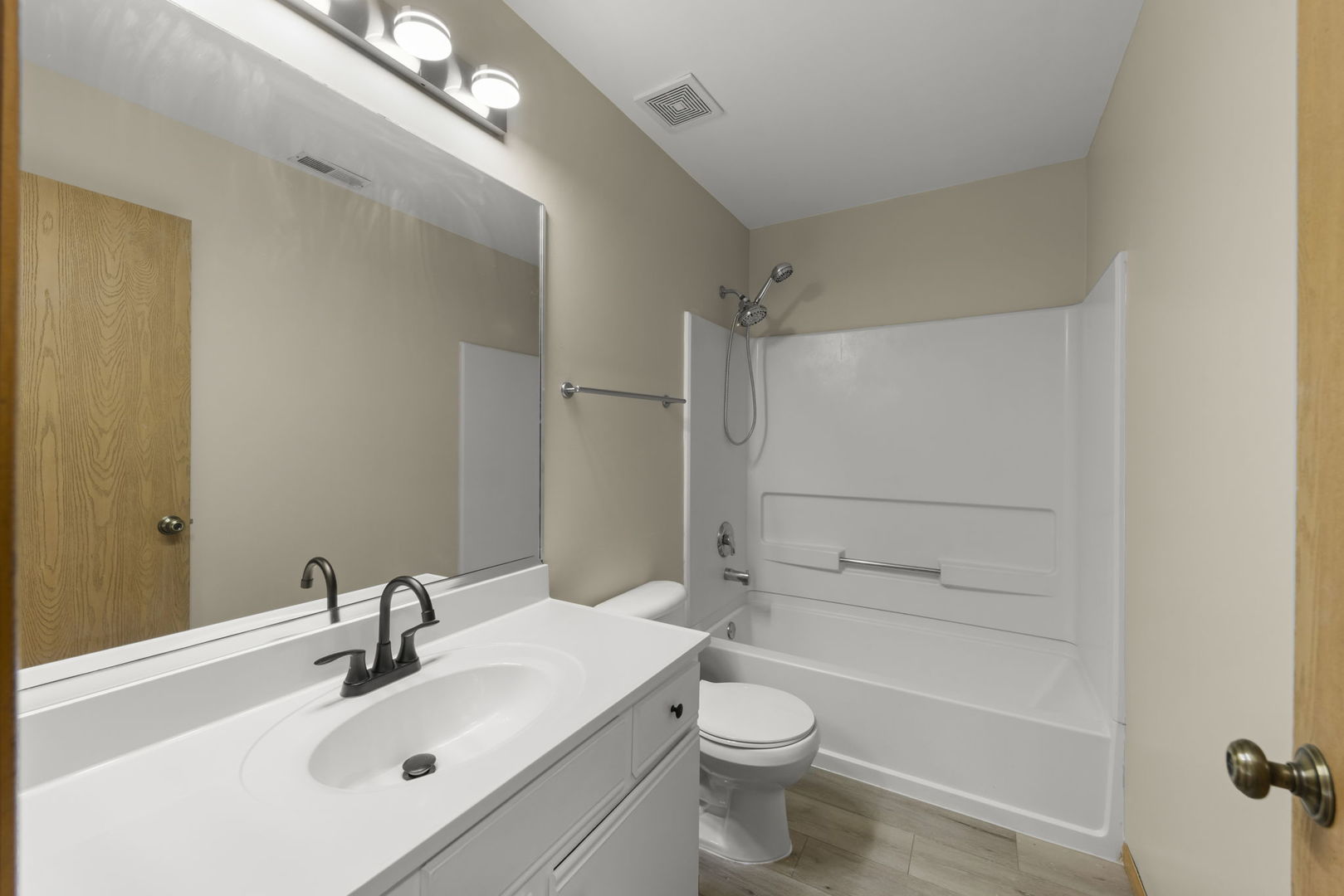 21459 W Georgetown Drive, Plainfield, IL 60544