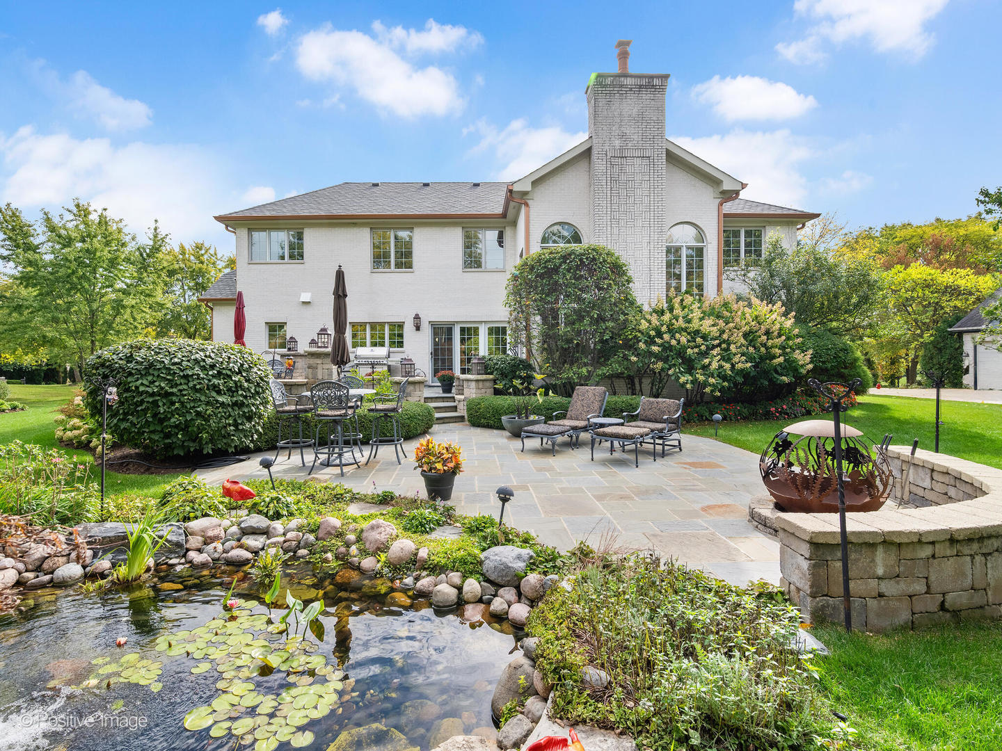 15W601 81st Street, Burr Ridge, IL 60527