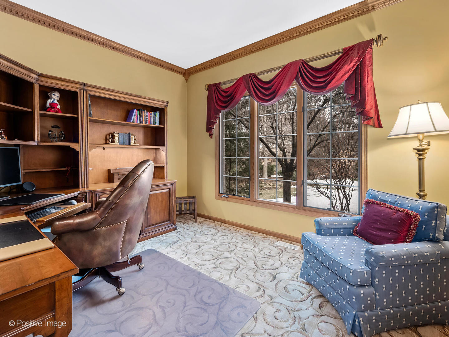 15W601 81st Street, Burr Ridge, IL 60527