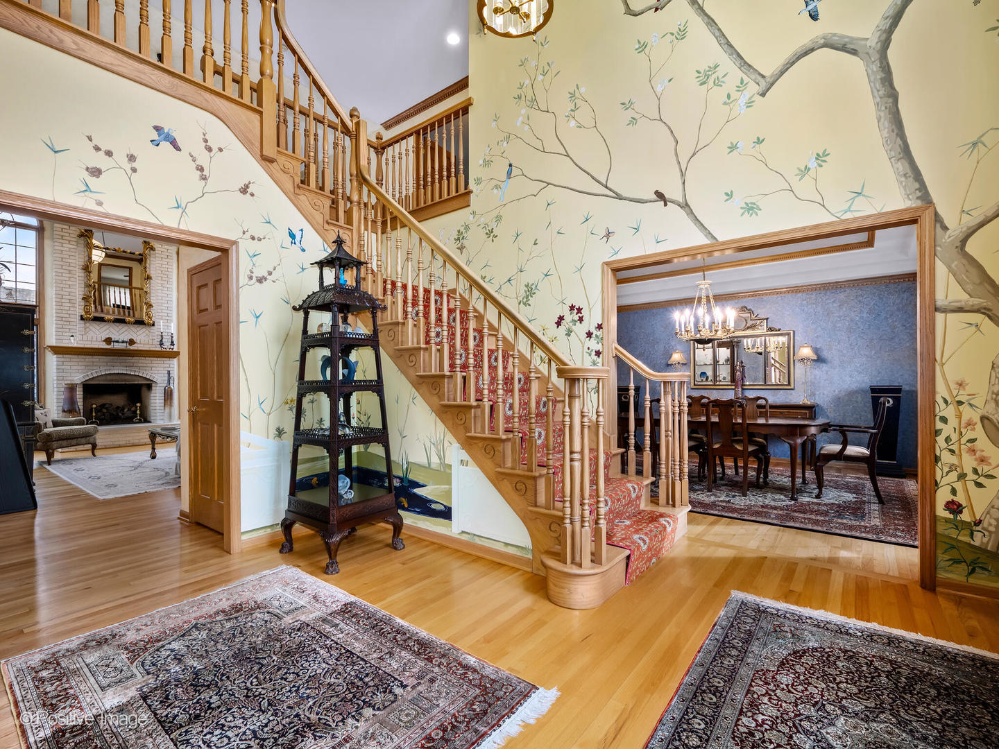 15W601 81st Street, Burr Ridge, IL 60527