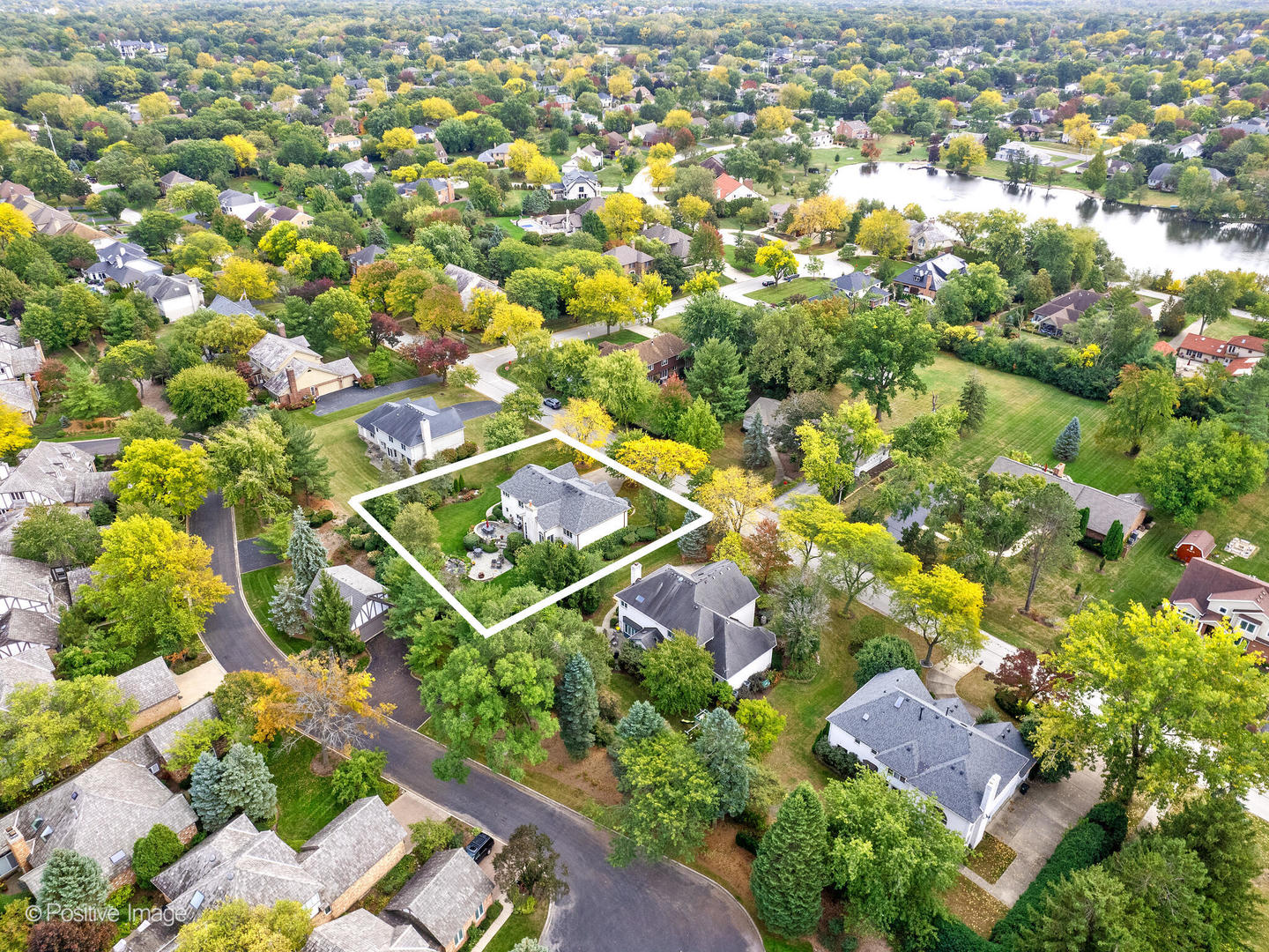 15W601 81st Street, Burr Ridge, IL 60527