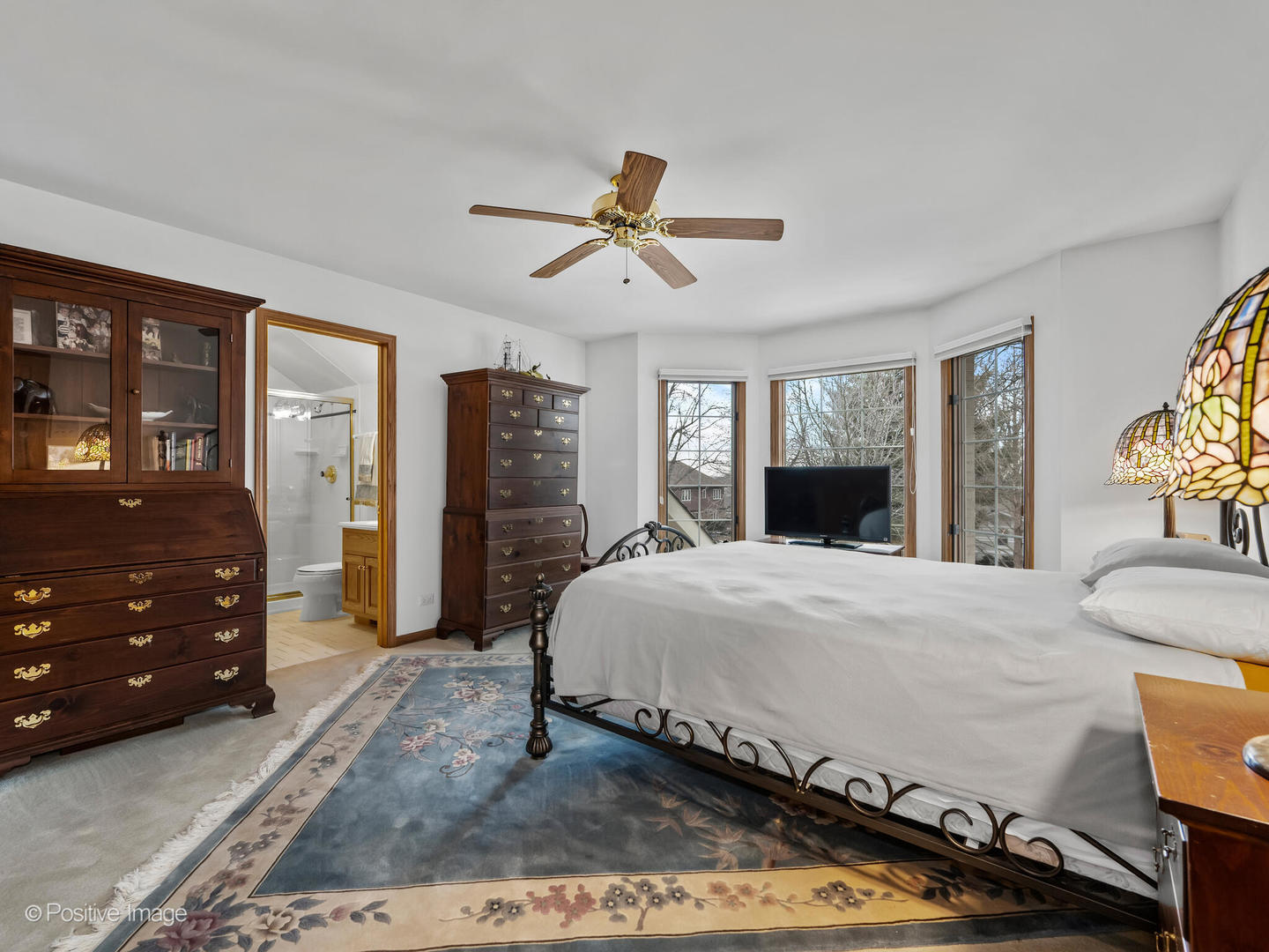 15W601 81st Street, Burr Ridge, IL 60527