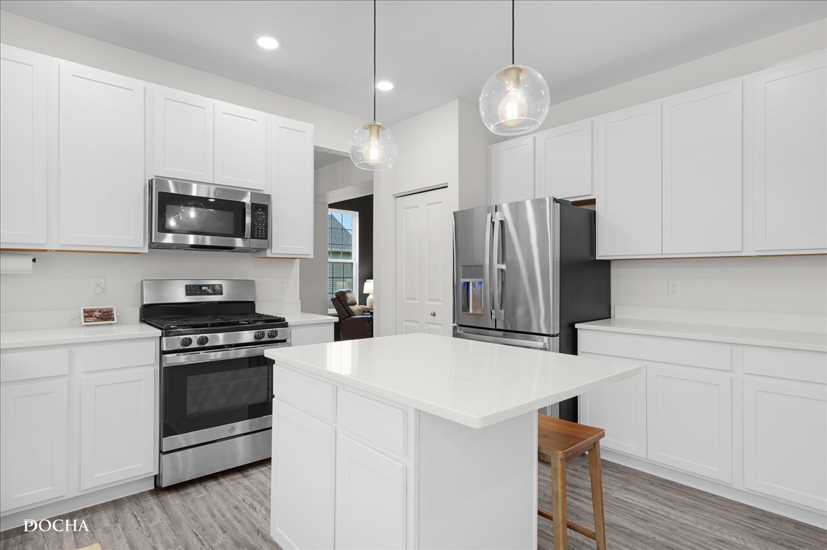 2155 Hartfield Avenue, Yorkville, IL 60560