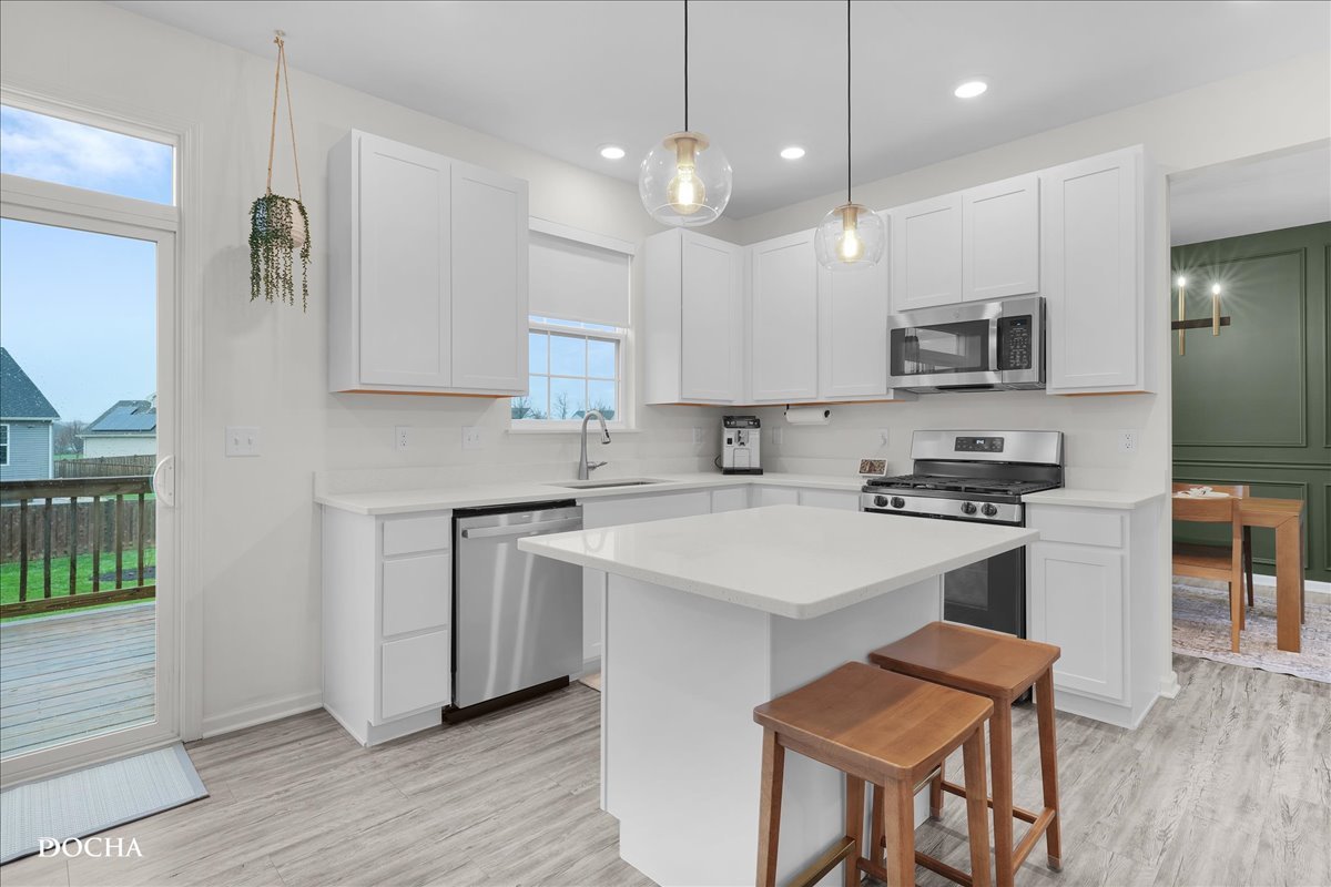 2155 Hartfield Avenue, Yorkville, IL 60560