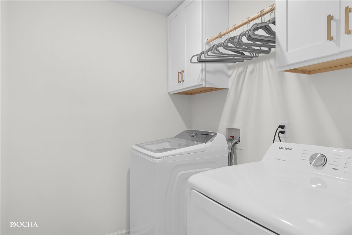 2155 Hartfield Avenue, Yorkville, IL 60560