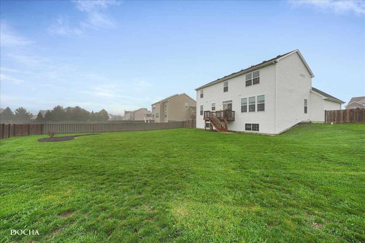 2155 Hartfield Avenue, Yorkville, IL 60560