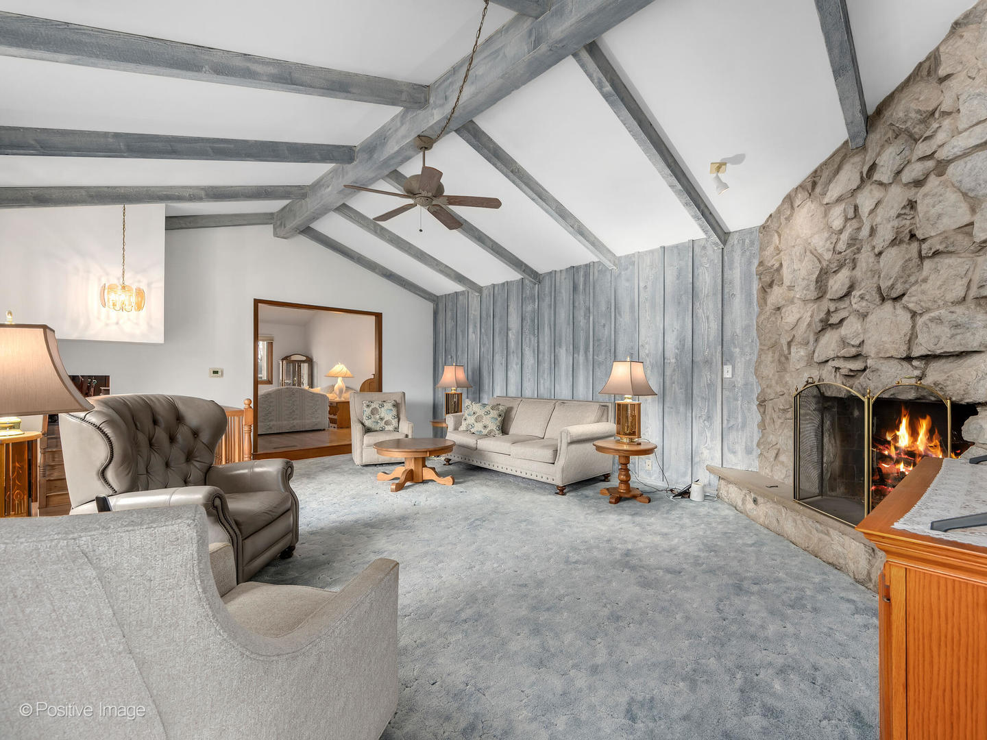 564 E Bryn Mawr Avenue, Roselle, IL 60172