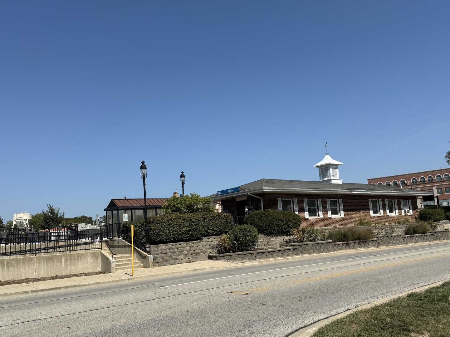 330 S Maple Street, Itasca, IL 60143