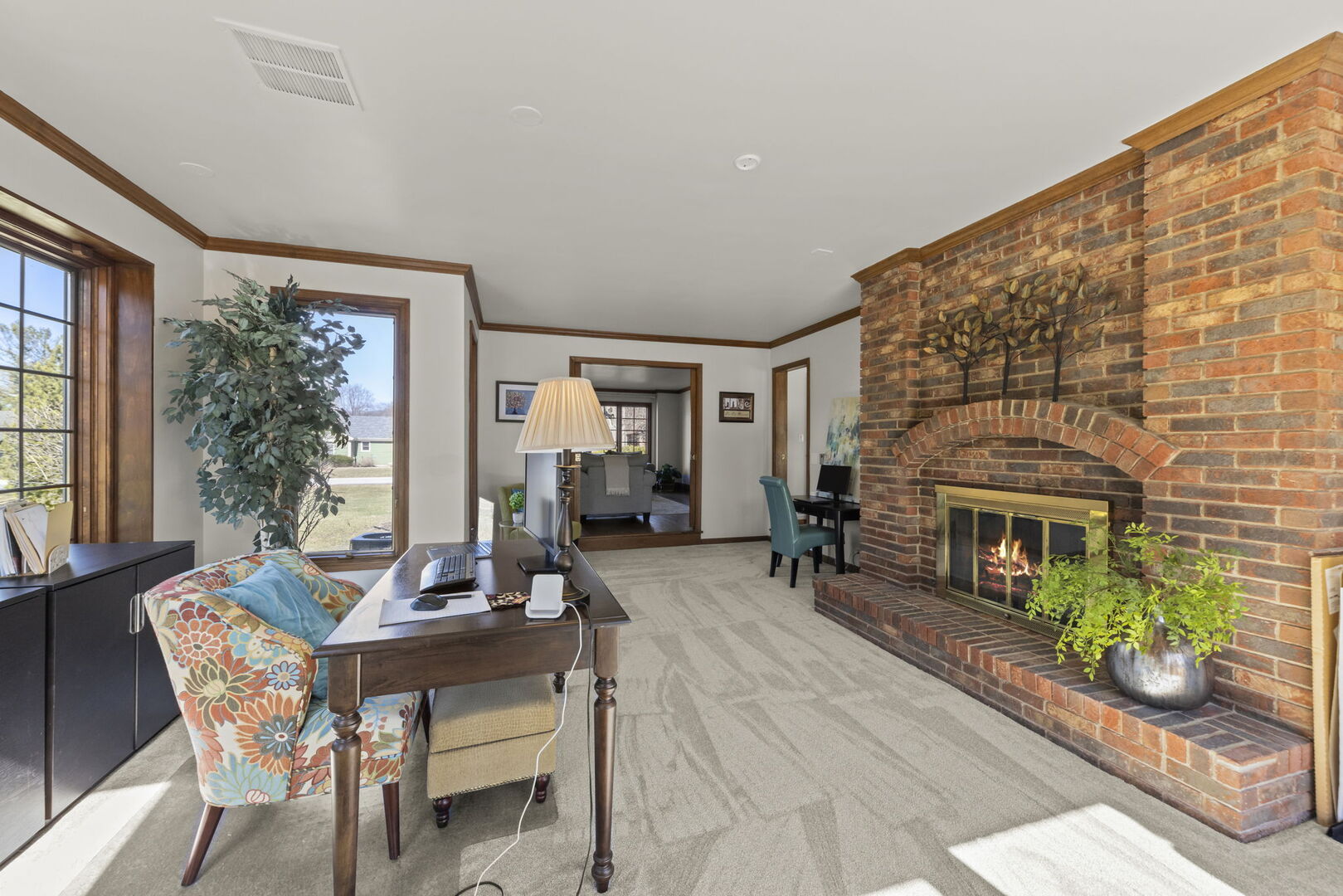 28W211 Cantigny Drive, Winfield, IL 60190