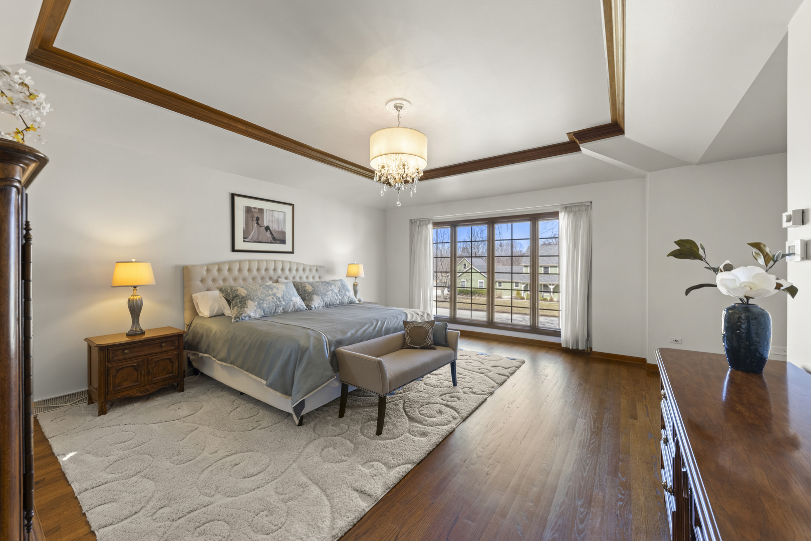 28W211 Cantigny Drive, Winfield, IL 60190