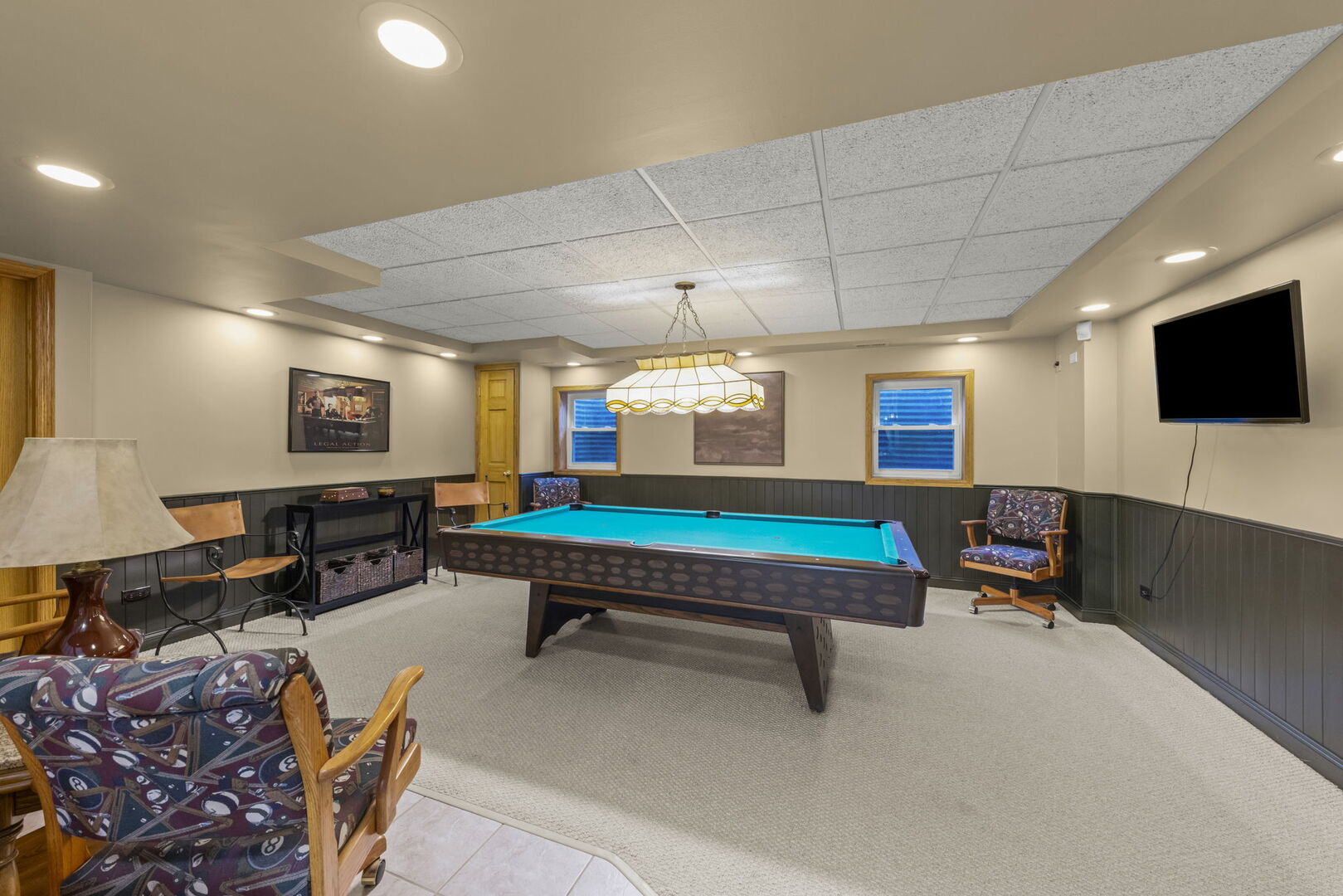 28W211 Cantigny Drive, Winfield, IL 60190