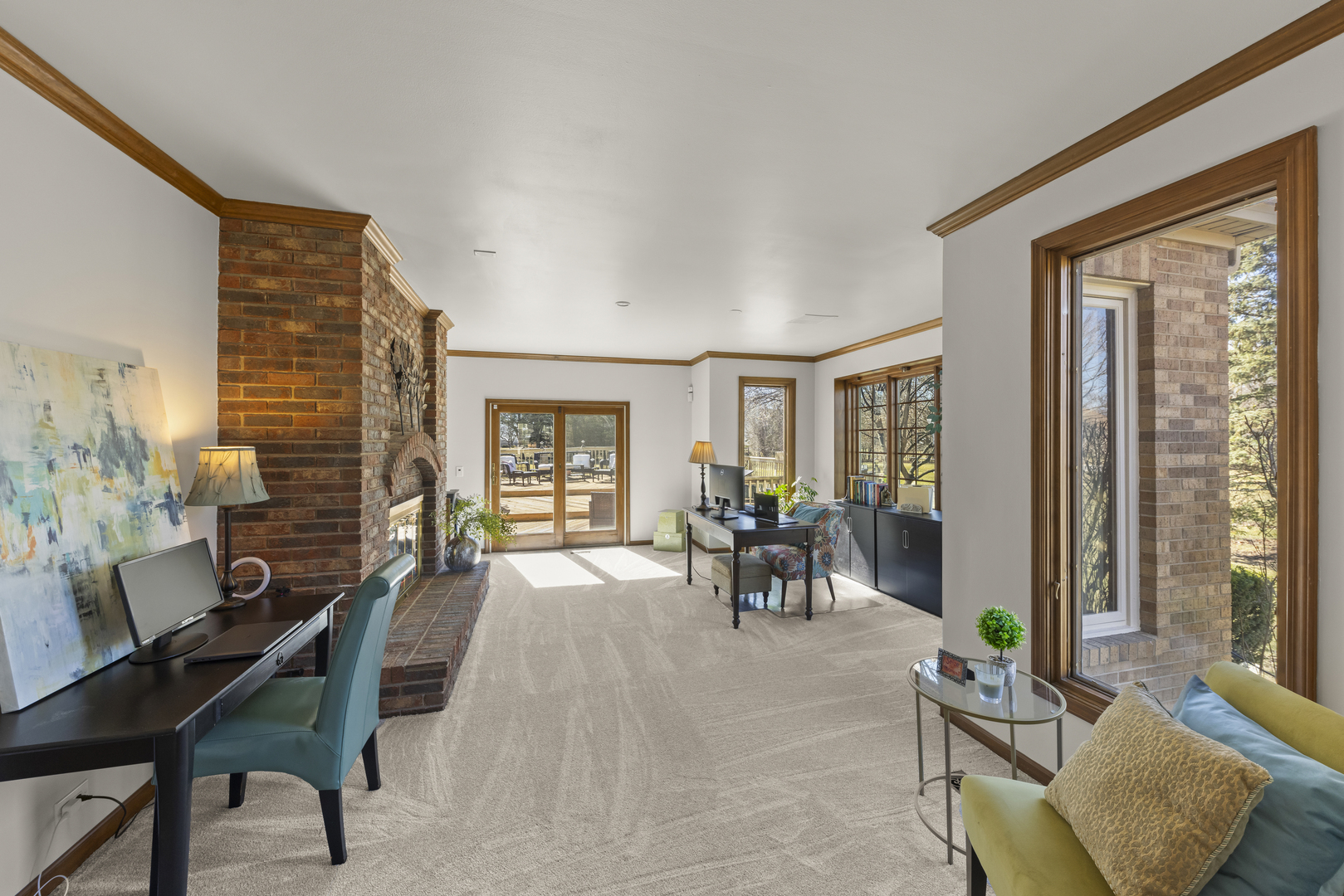 28W211 Cantigny Drive, Winfield, IL 60190