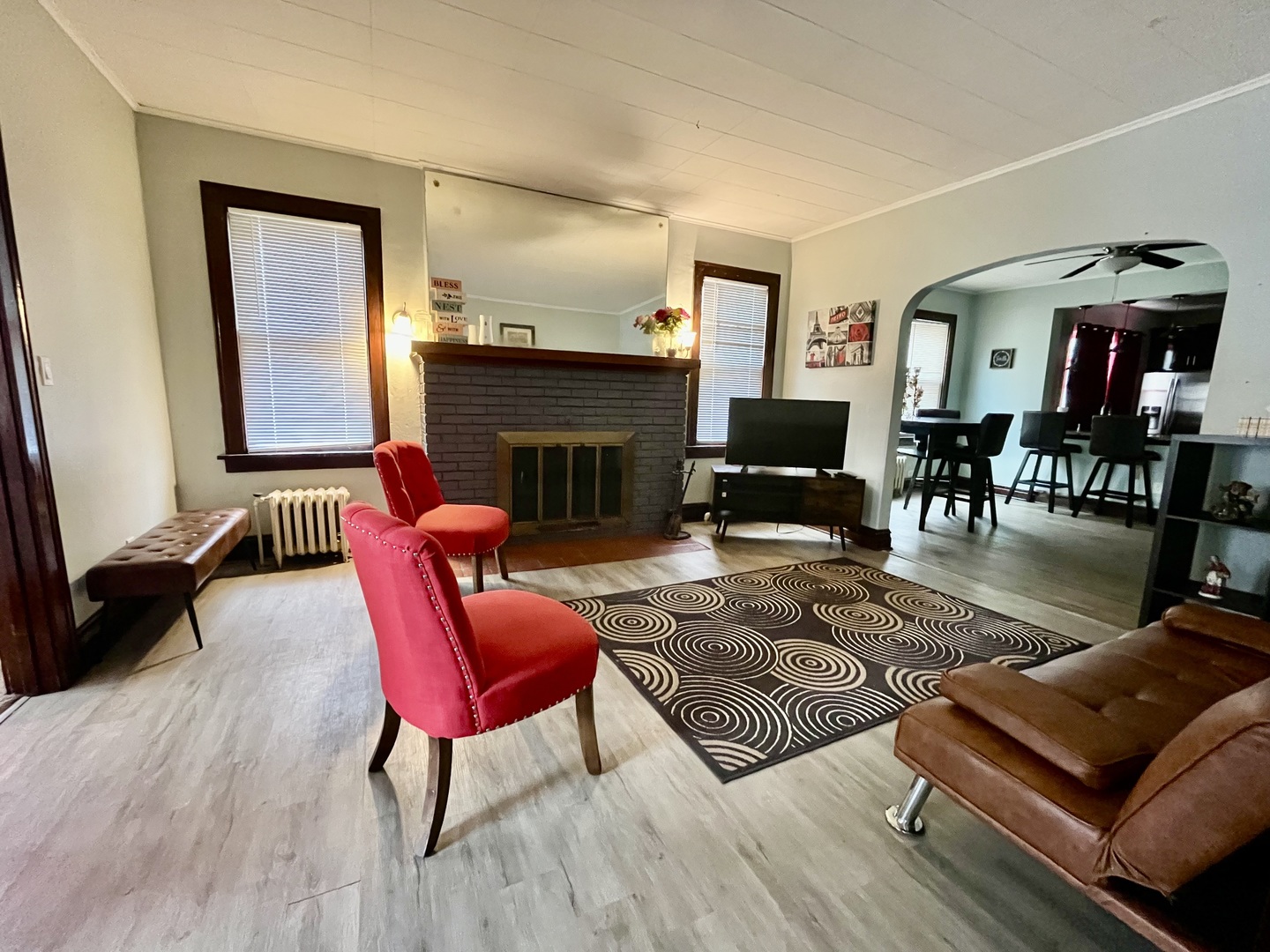 North Chicago, IL 60064