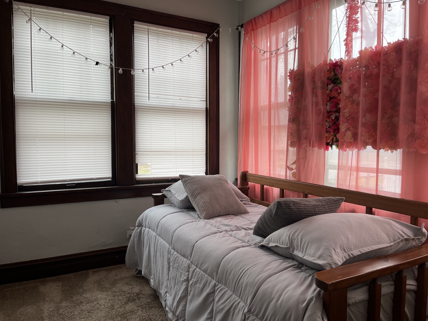 North Chicago, IL 60064