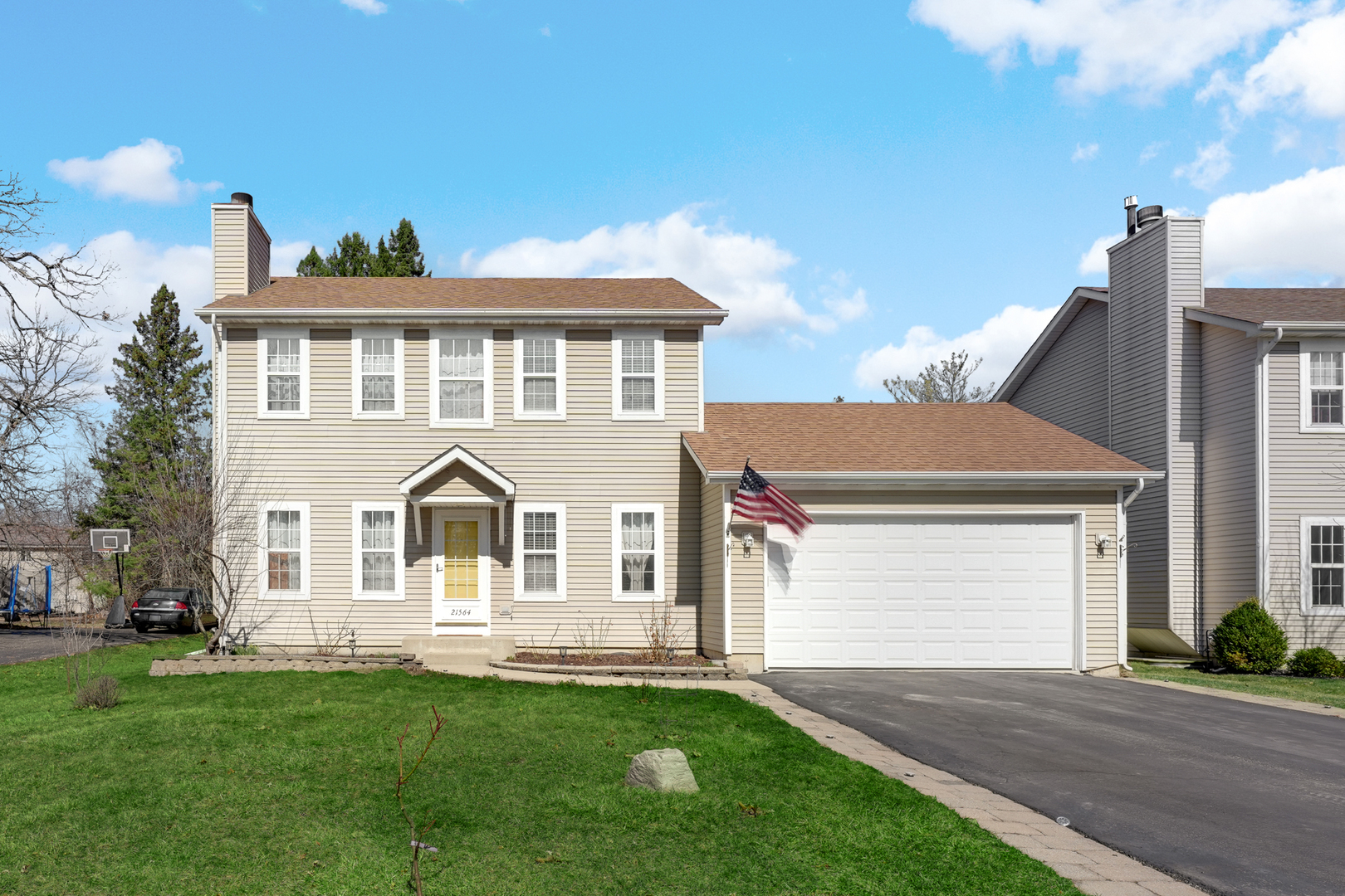 21564 W SARAH Drive, Lake Villa, IL 60046