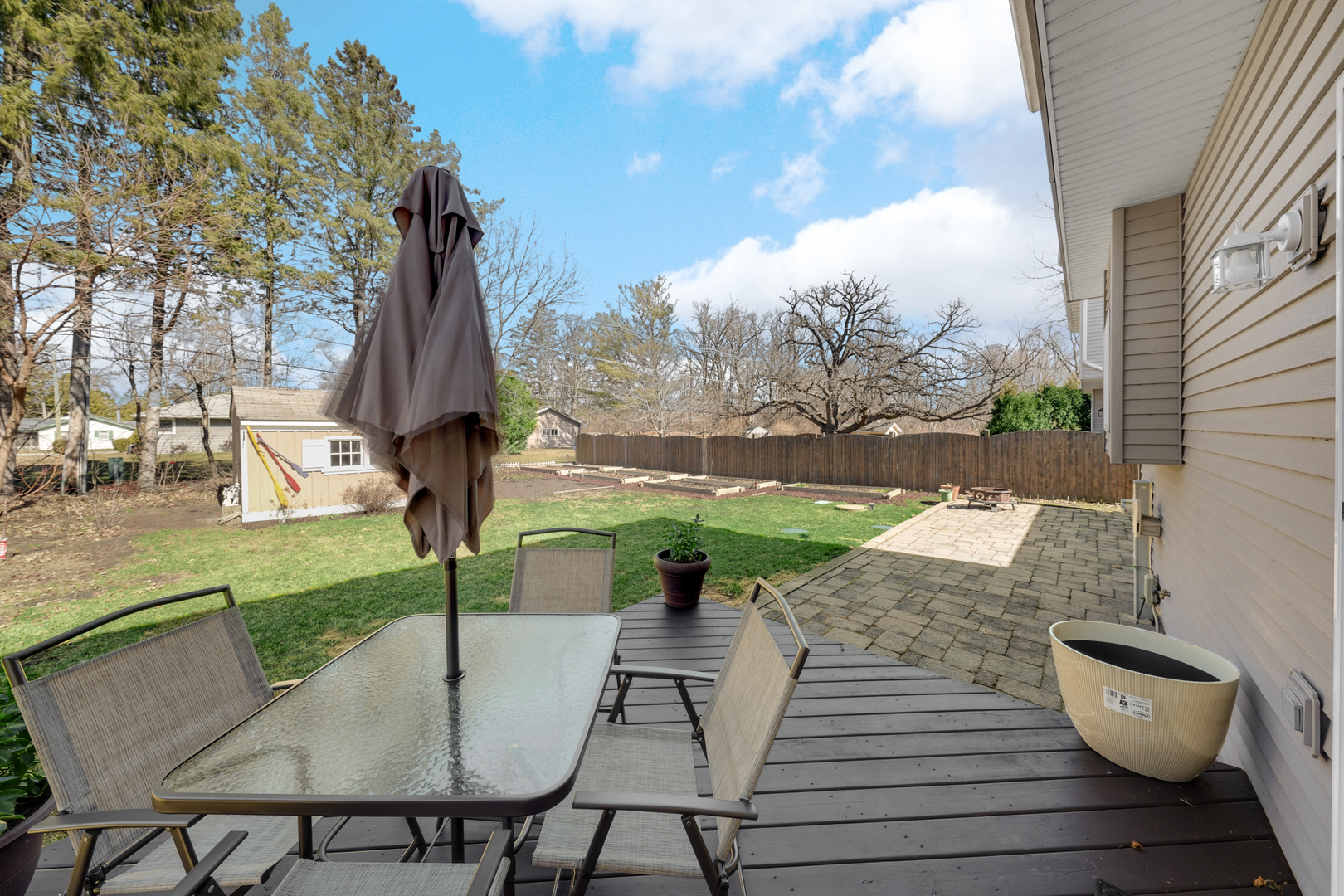 21564 W SARAH Drive, Lake Villa, IL 60046