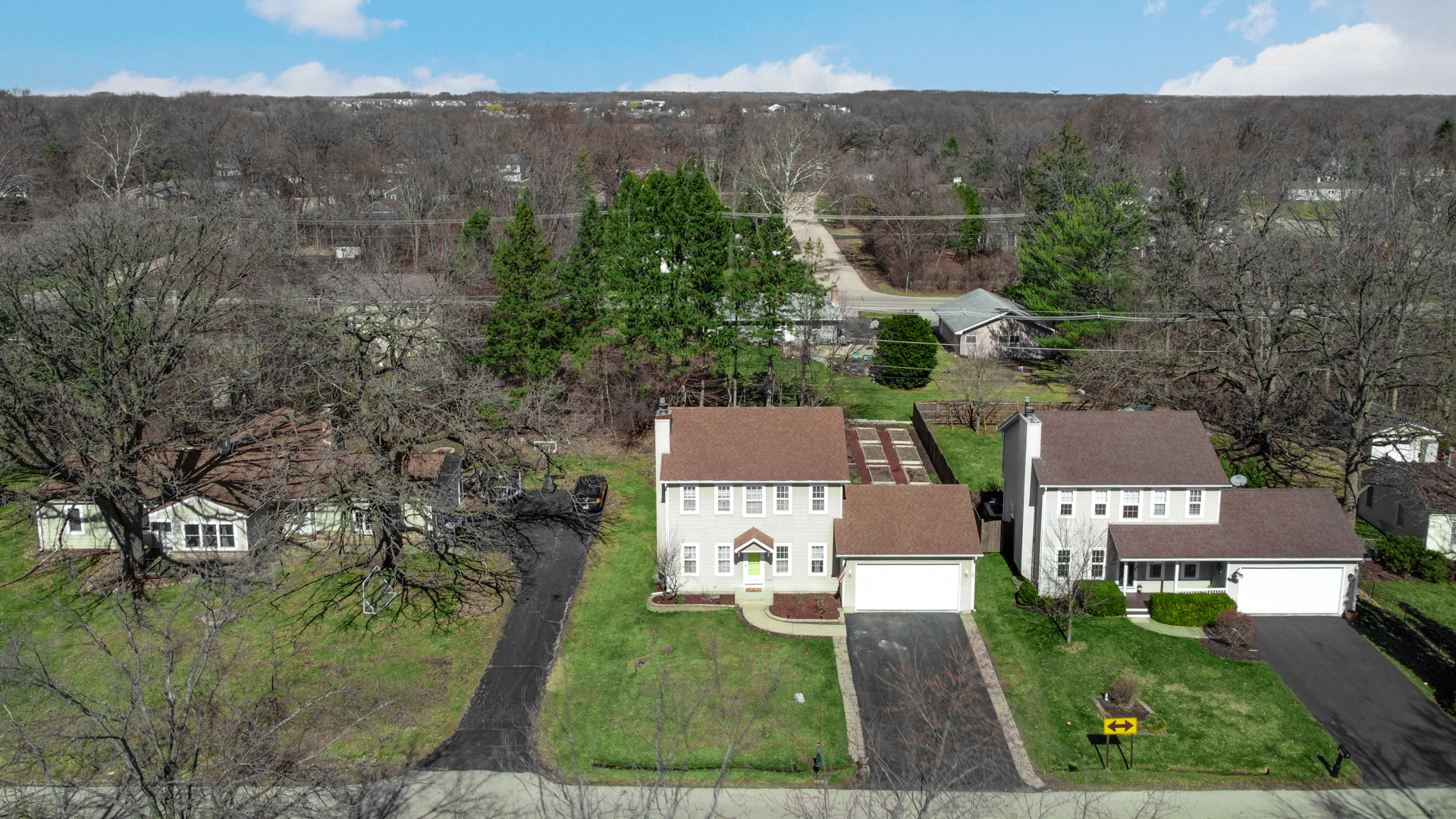 21564 W SARAH Drive, Lake Villa, IL 60046