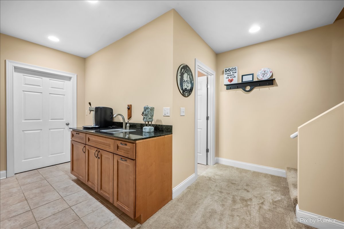 18500 W Aspen Court, Grayslake, IL 60030