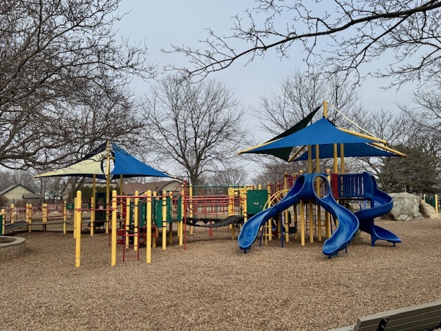 18500 W Aspen Court, Grayslake, IL 60030