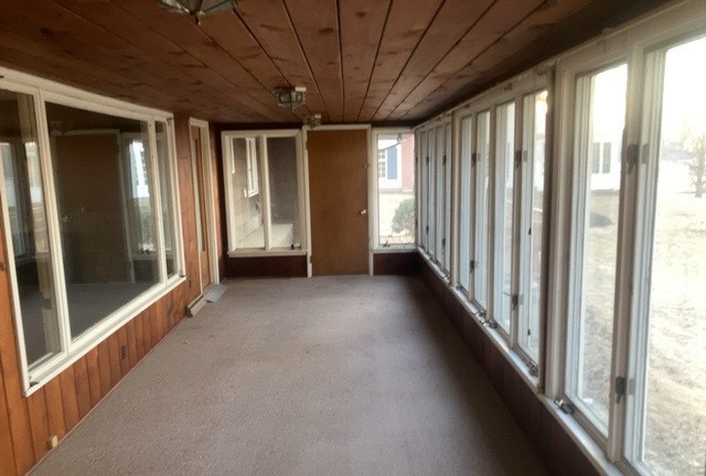 1317 W Stephenson Street, Freeport, IL 61032