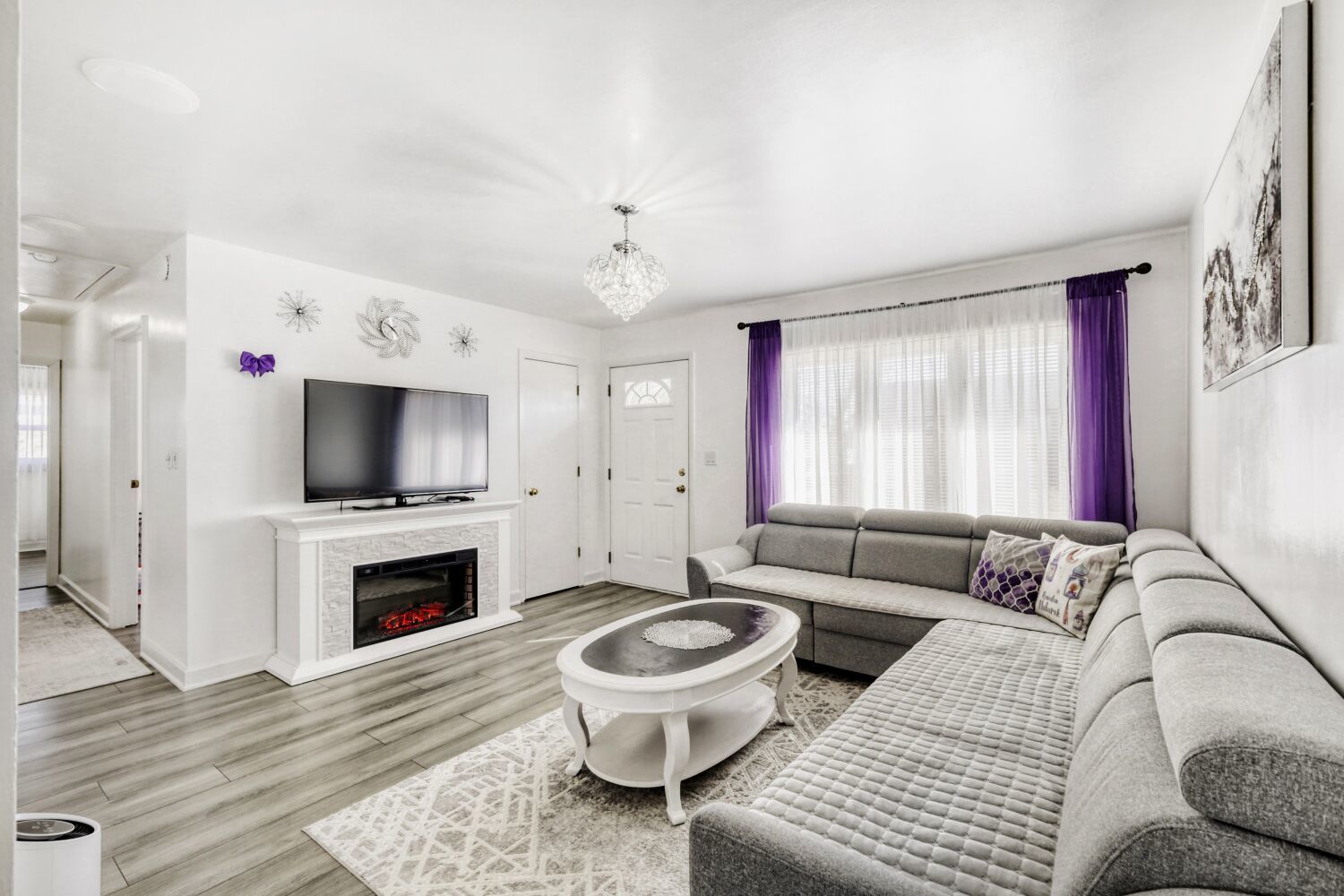 1576 Gerald Avenue, Glendale Heights, IL 60139