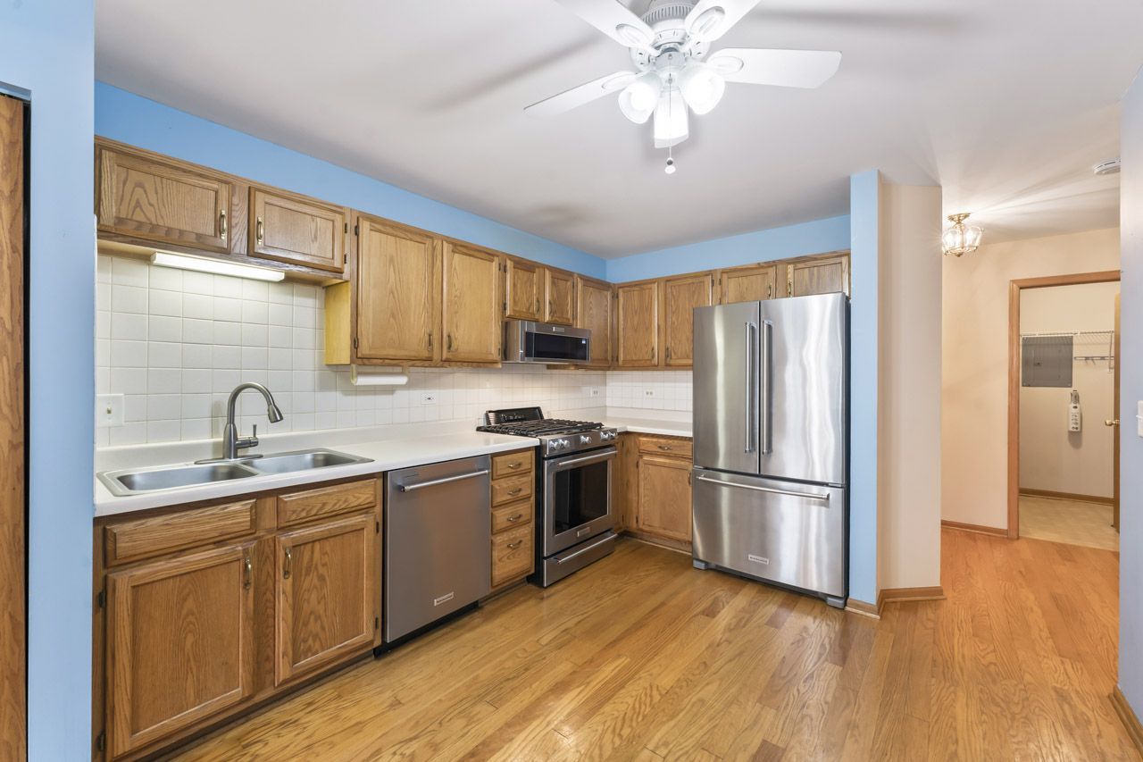 901 BUTTERNUT Lane #A, Mount Prospect, IL 60056