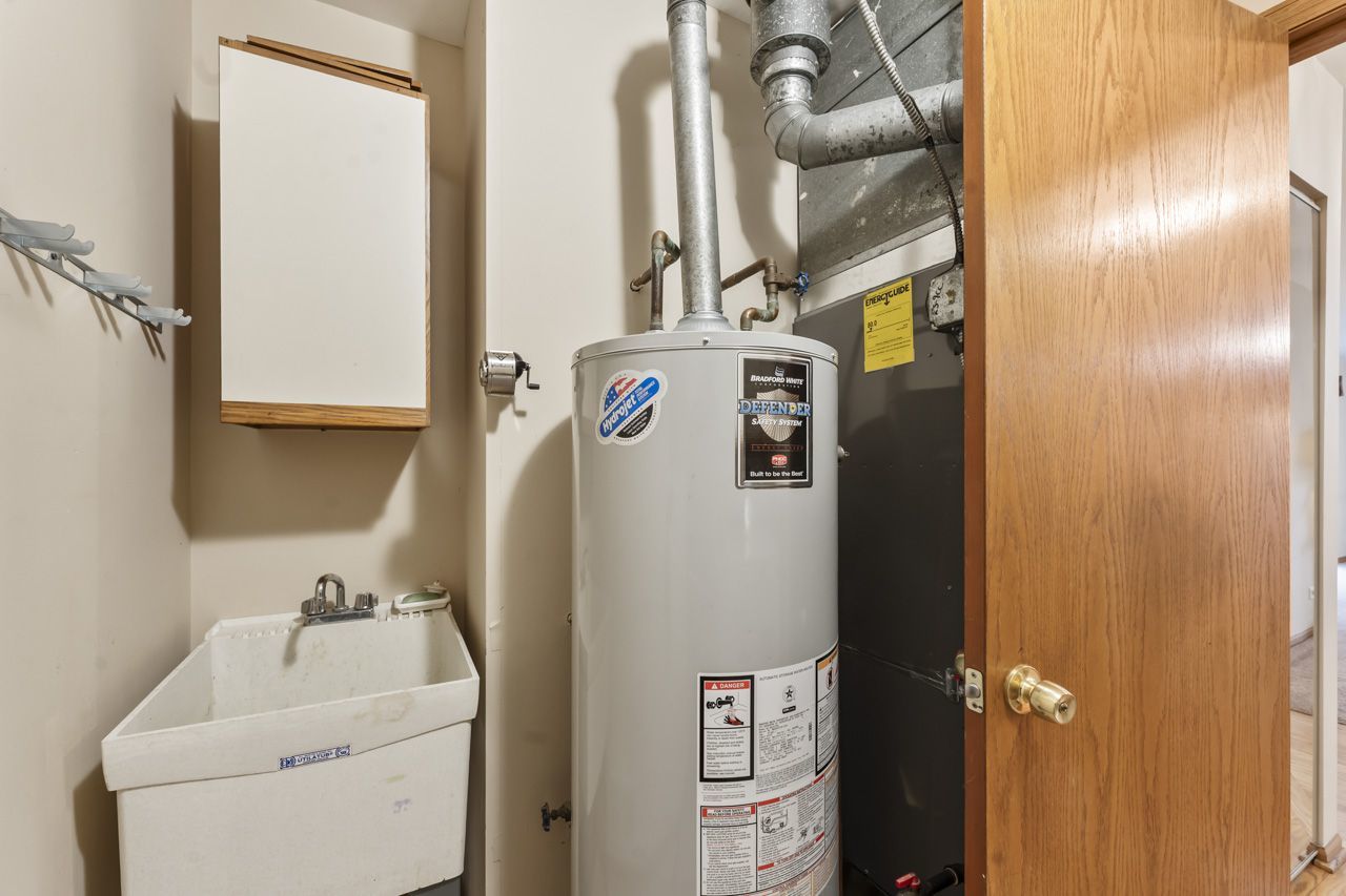 901 BUTTERNUT Lane #A, Mount Prospect, IL 60056